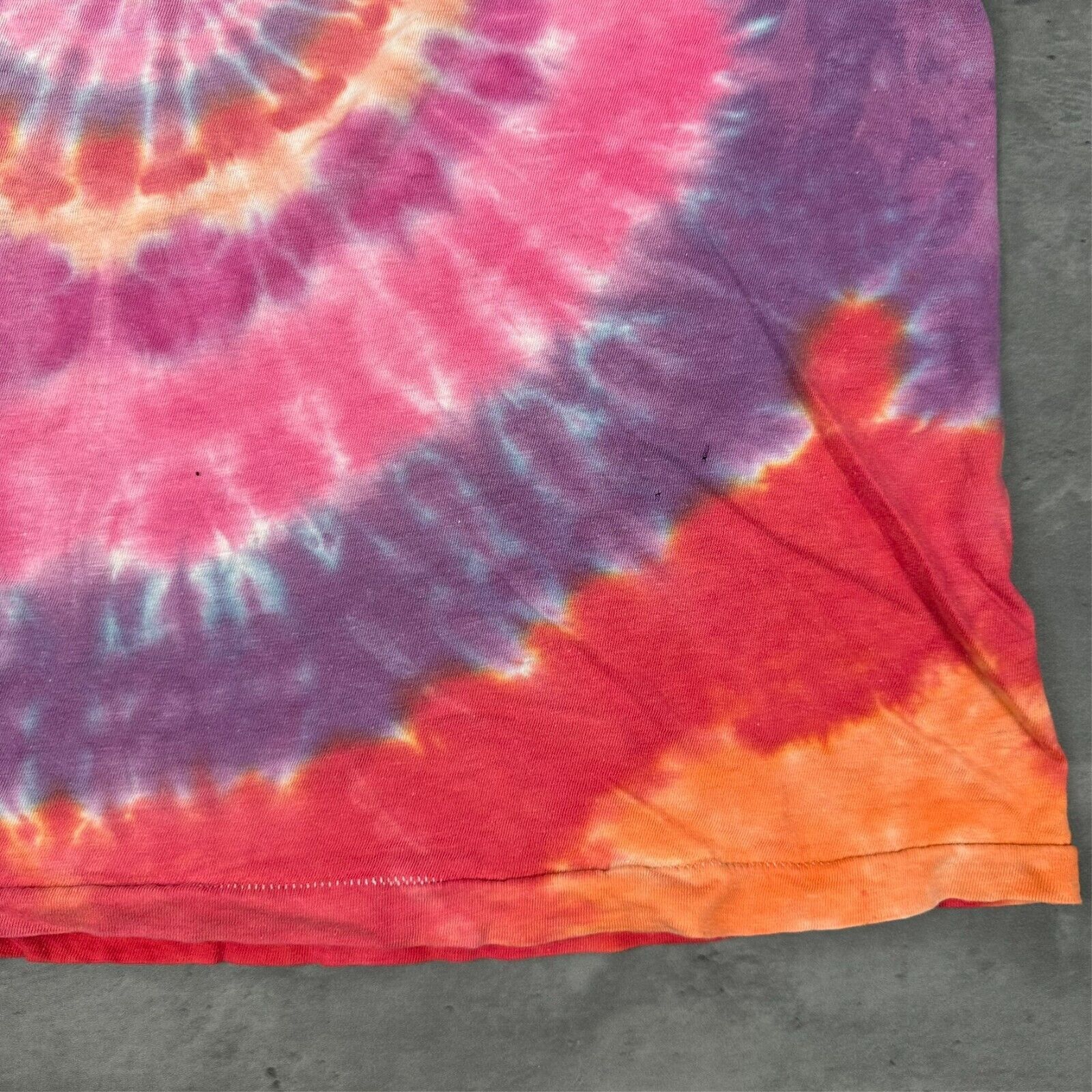 Vintage Vintage Screen Stars Pink Orange Tie Dye Swirl T Shirt Size US M / EU 48-50 / 2 - 9 Thumbnail
