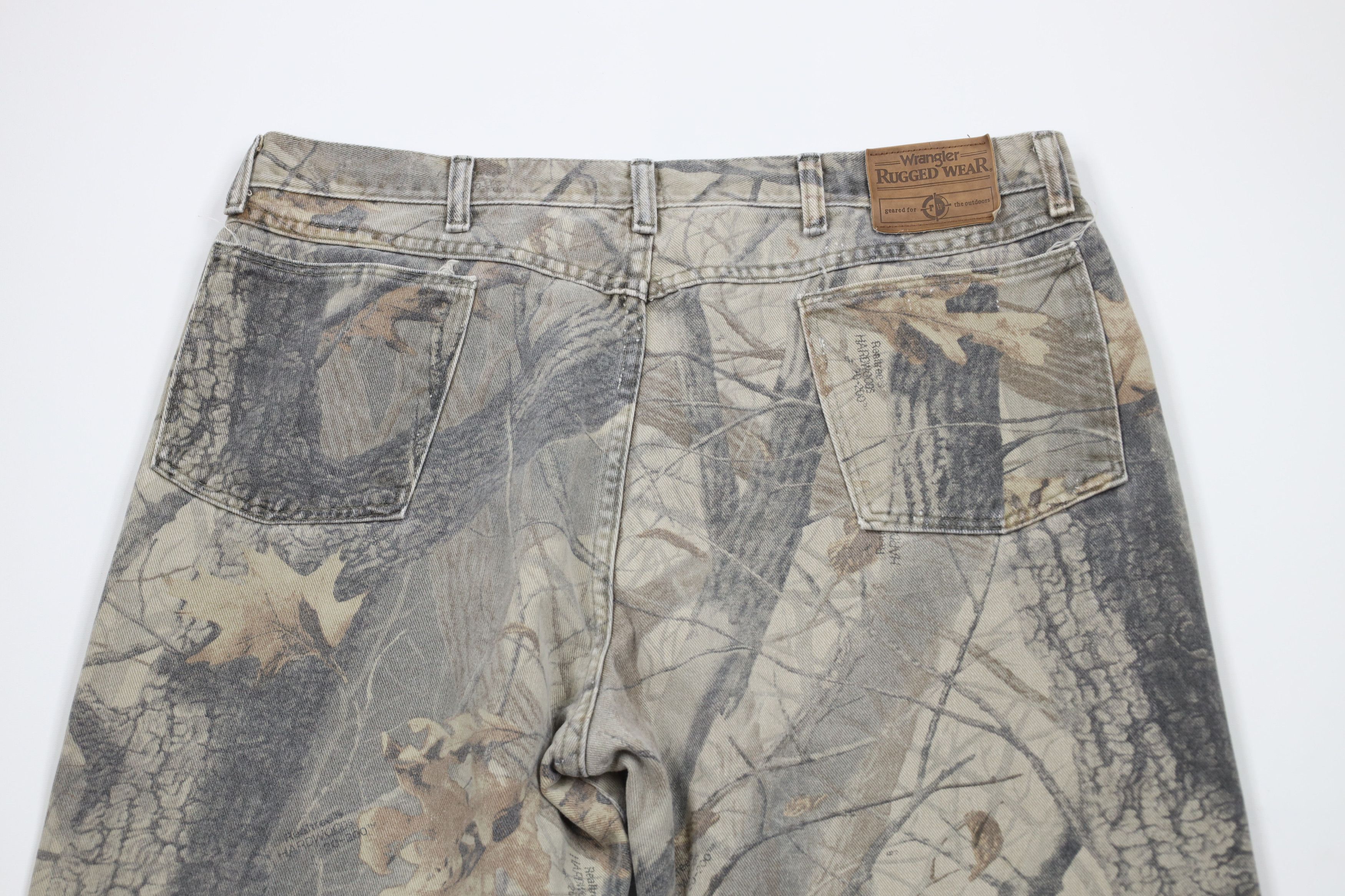 Vintage × Wrangler Vintage 90s Wrangler Distressed Realtree Camouflage Jeans Size US 38 / EU 54 - 12 Thumbnail