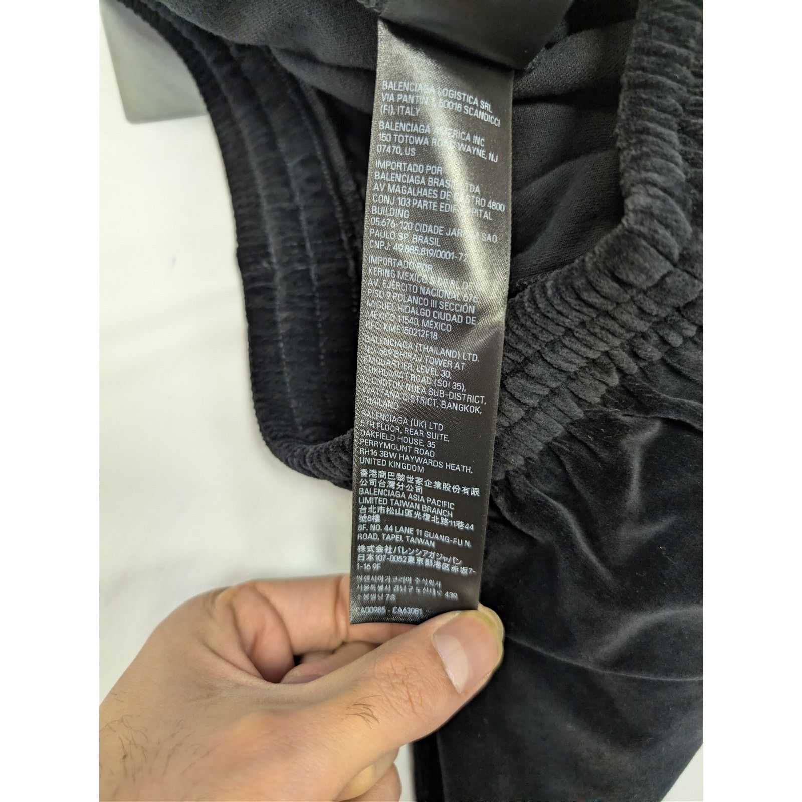 Balenciaga o1rshd1 Q:2 /Political Campaign Baggy Pants in Velvet Jersey Size US 32 / EU 48 - 19 Thumbnail