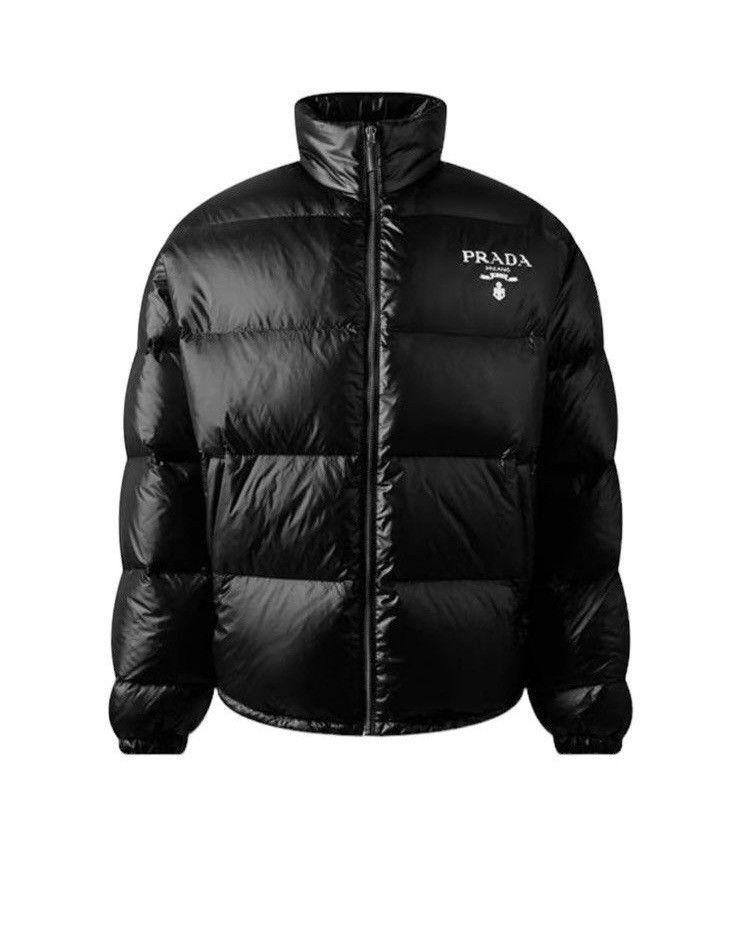 【送料&関税込】Prada Black Polyester Padded Jacket Black Light Polyester padded jacket | PRADA