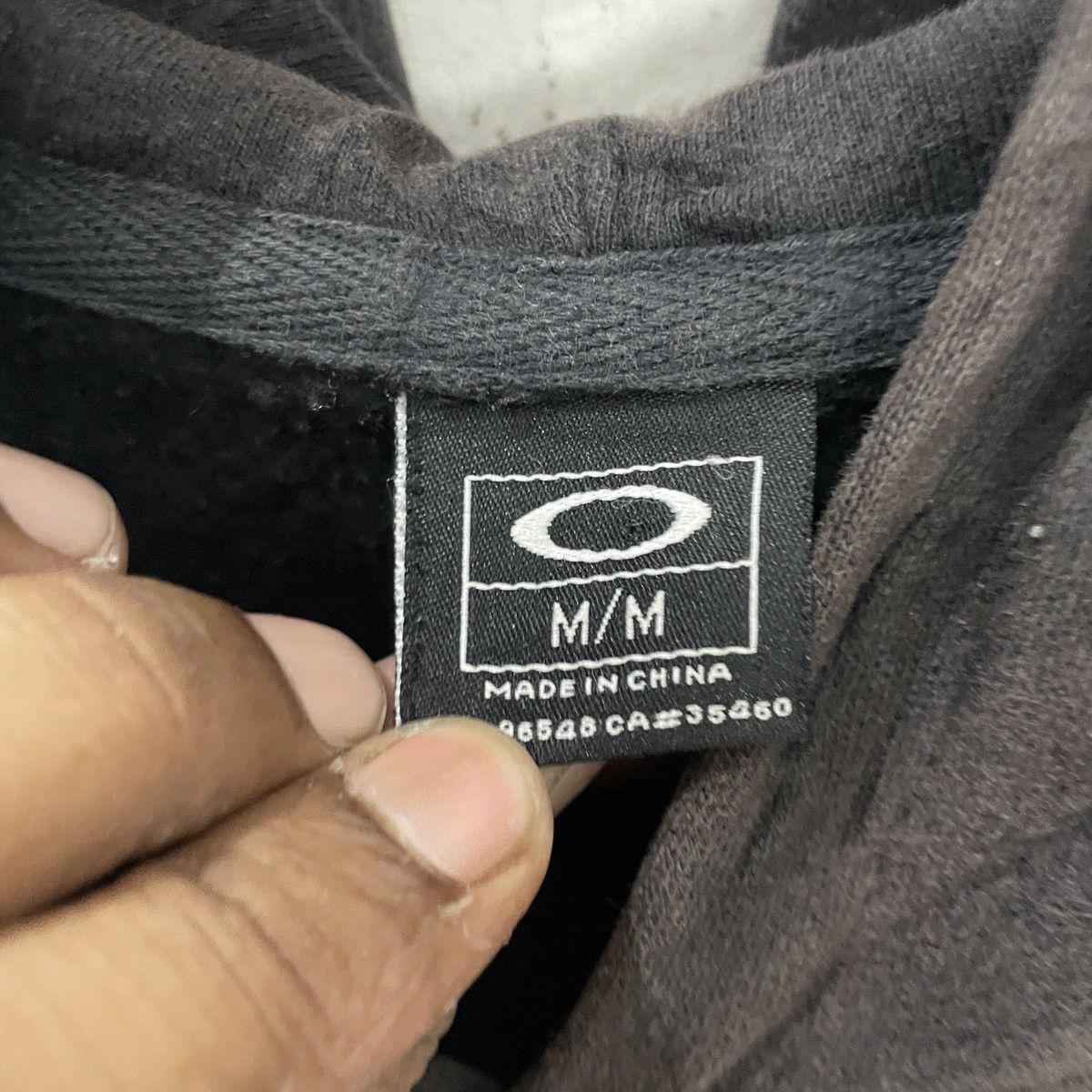 Oakley Vintage Oakley Distressed Hoodies Size US S / EU 44-46 / 1 - 5 Thumbnail