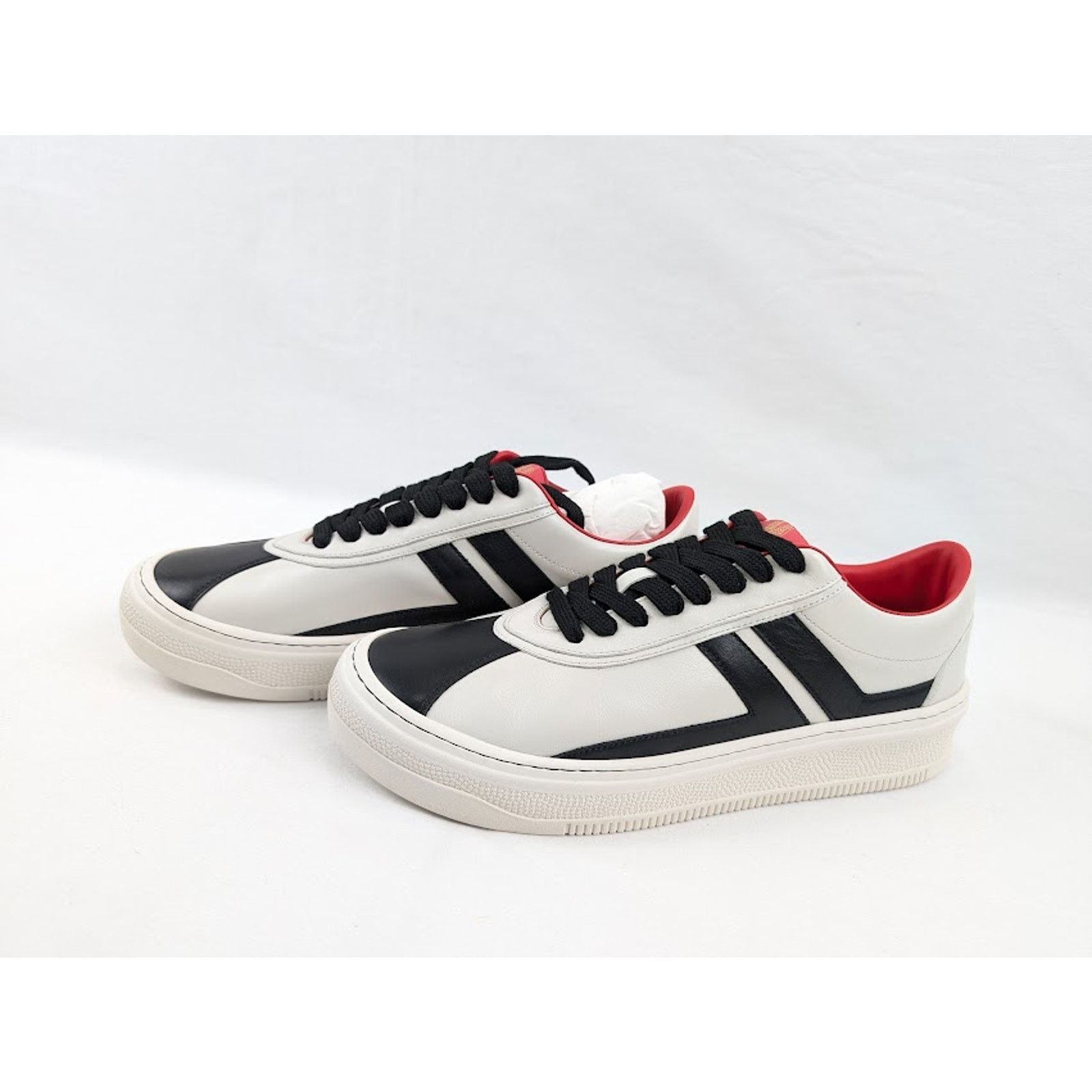 o1rshd1 Sneakers With High Sole in Off White/Black 41