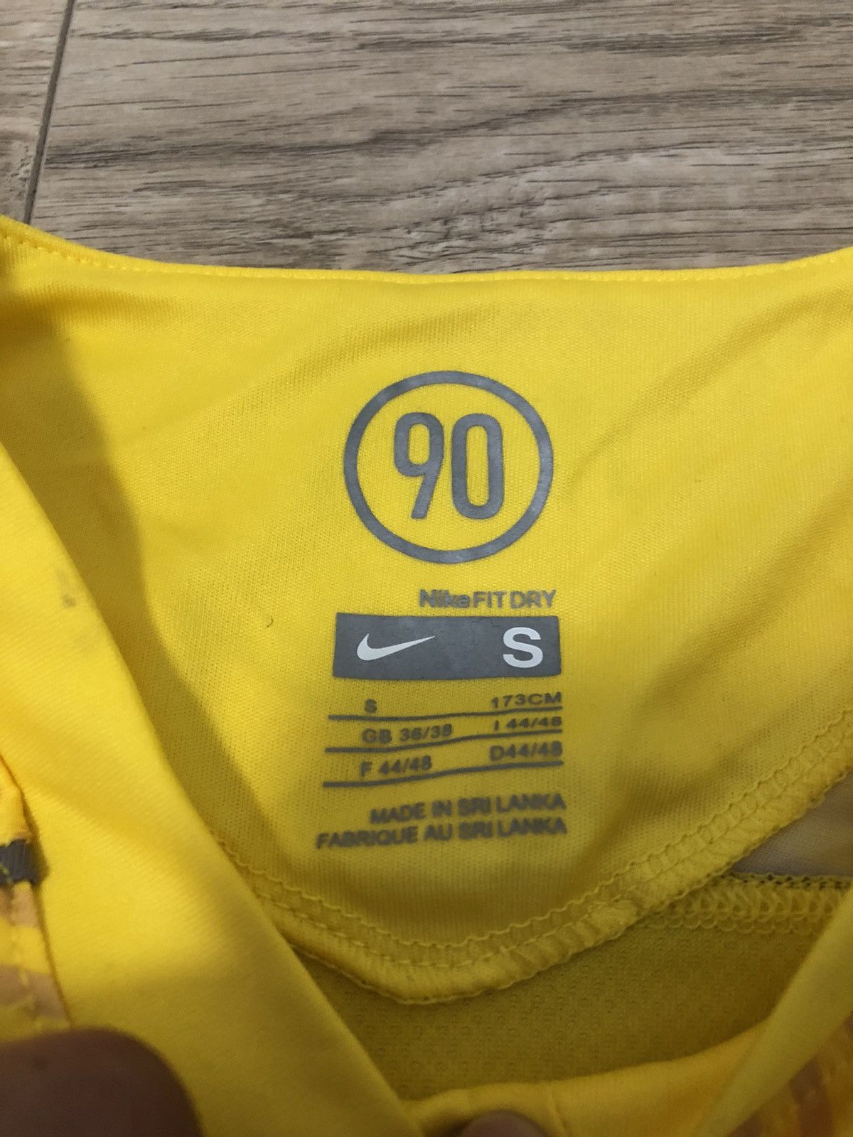 Vintage Vintage Nike Total 90 Sleeveless Tank Top Drill Rare Y2K Size US S / EU 44-46 / 1 - 9 Thumbnail