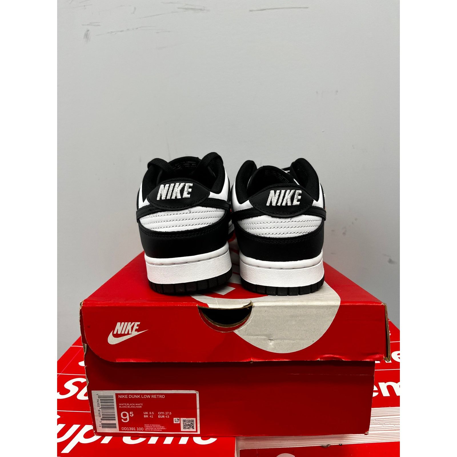 Nike Nike Dunk Low Retro White Black Panda Size 9.5 NEW Size US 9.5 / EU 42-43 - 3 Thumbnail
