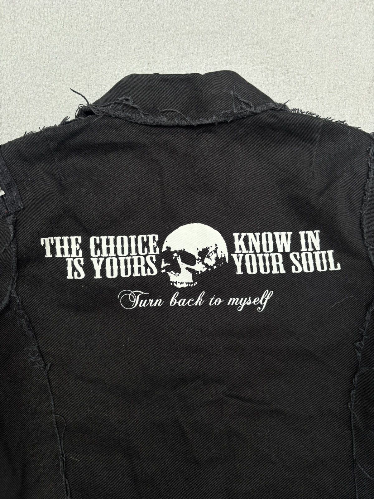 Japanese Brand Sexpot Revenge Patched Deconstructed Denim Jacket Size US S / EU 44-46 / 1 - 12 Thumbnail