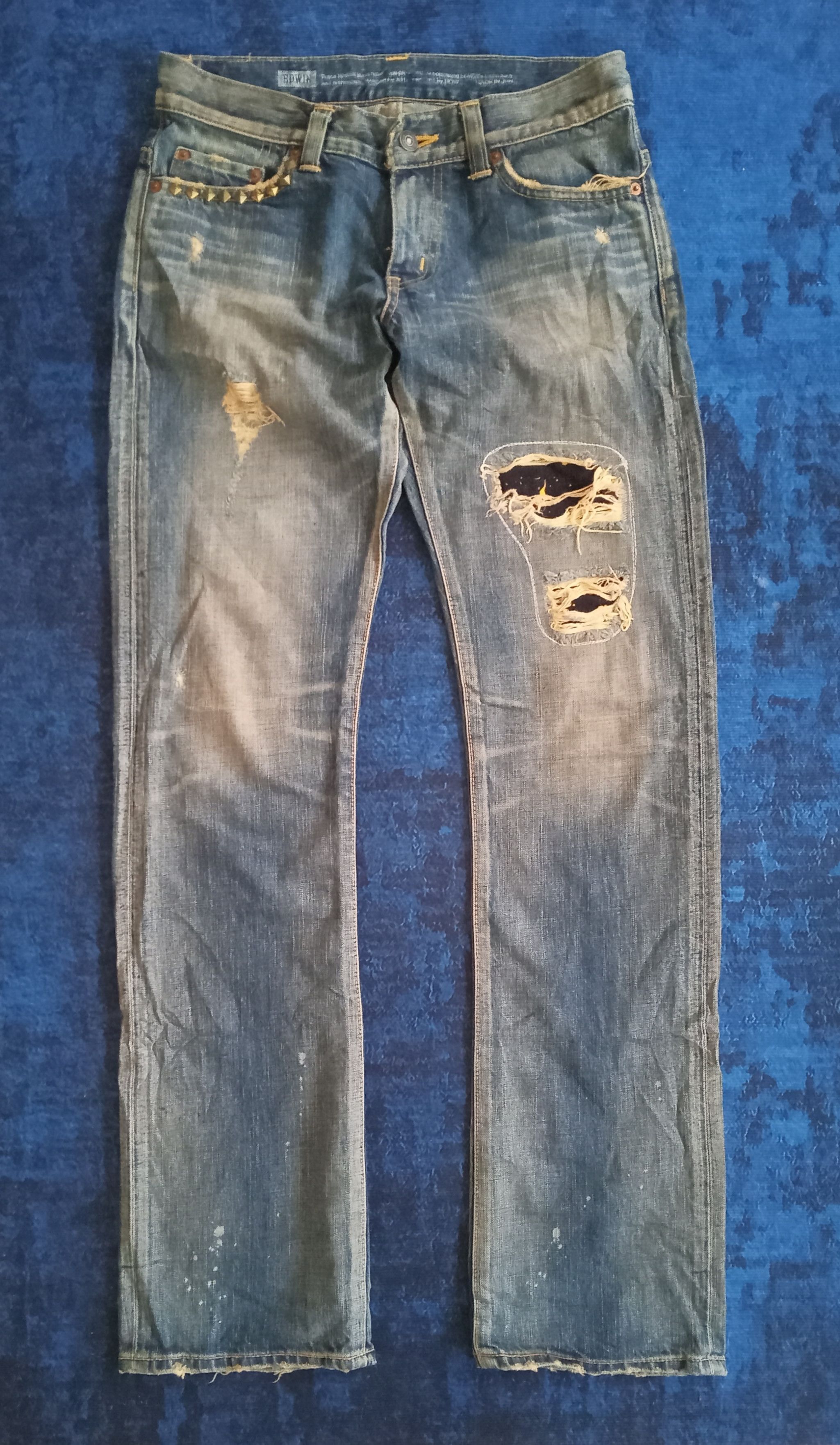 Edwin Edwin Studded and Skull Rare Design Distressed Jeans Size 30" / US 8 / IT 44 - 1 Thumbnail