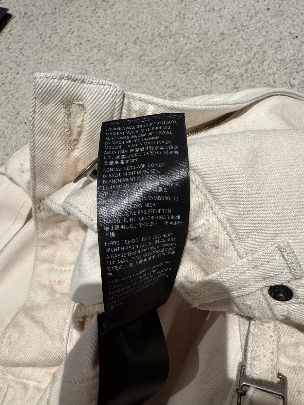 Balenciaga baggy cargo pants