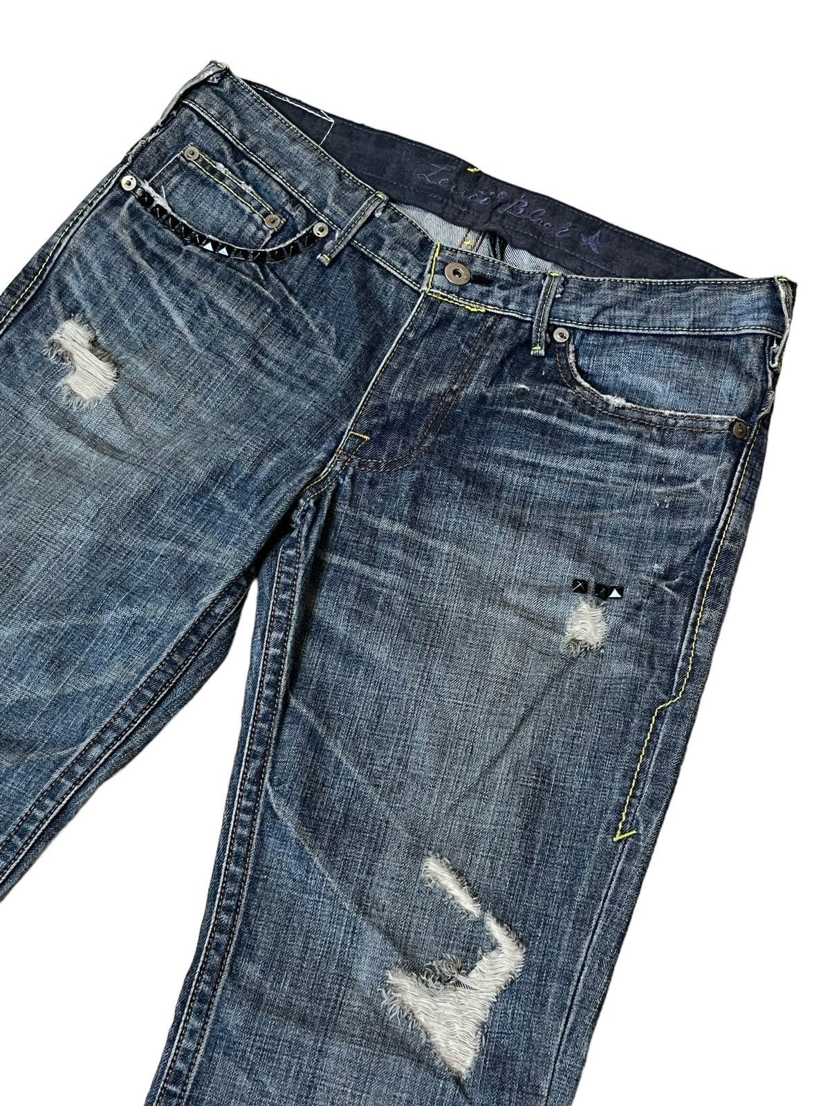 Levi's VINTAGE LEVI’S BLACK STAR CUSTOM STUD DISTRESSED DENIM Size US 33 - 3 Thumbnail
