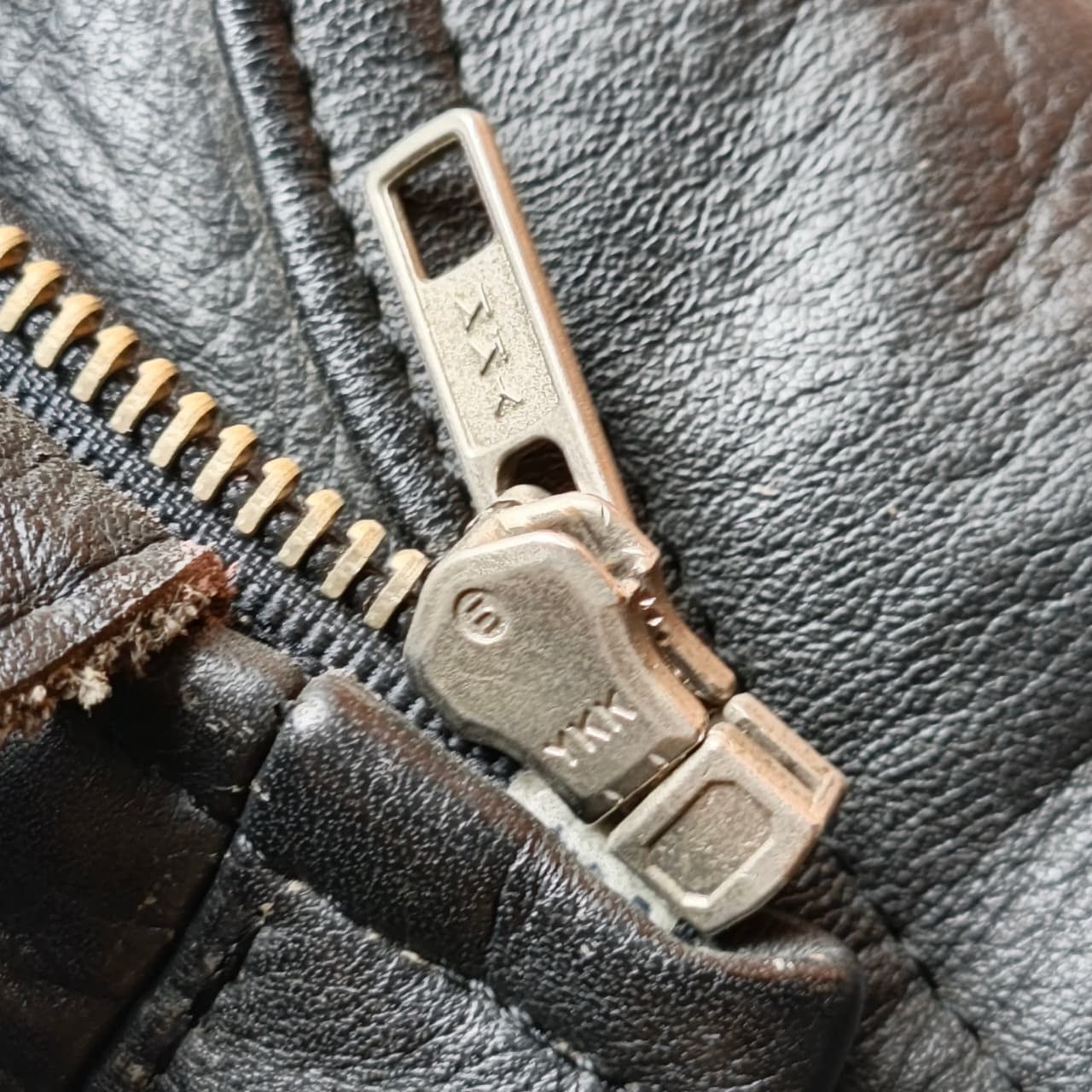 Vintage Leather Biker Jacket Motor Shop Pro Shop Takai Size US L / EU 52-54 / 3 - 11 Thumbnail