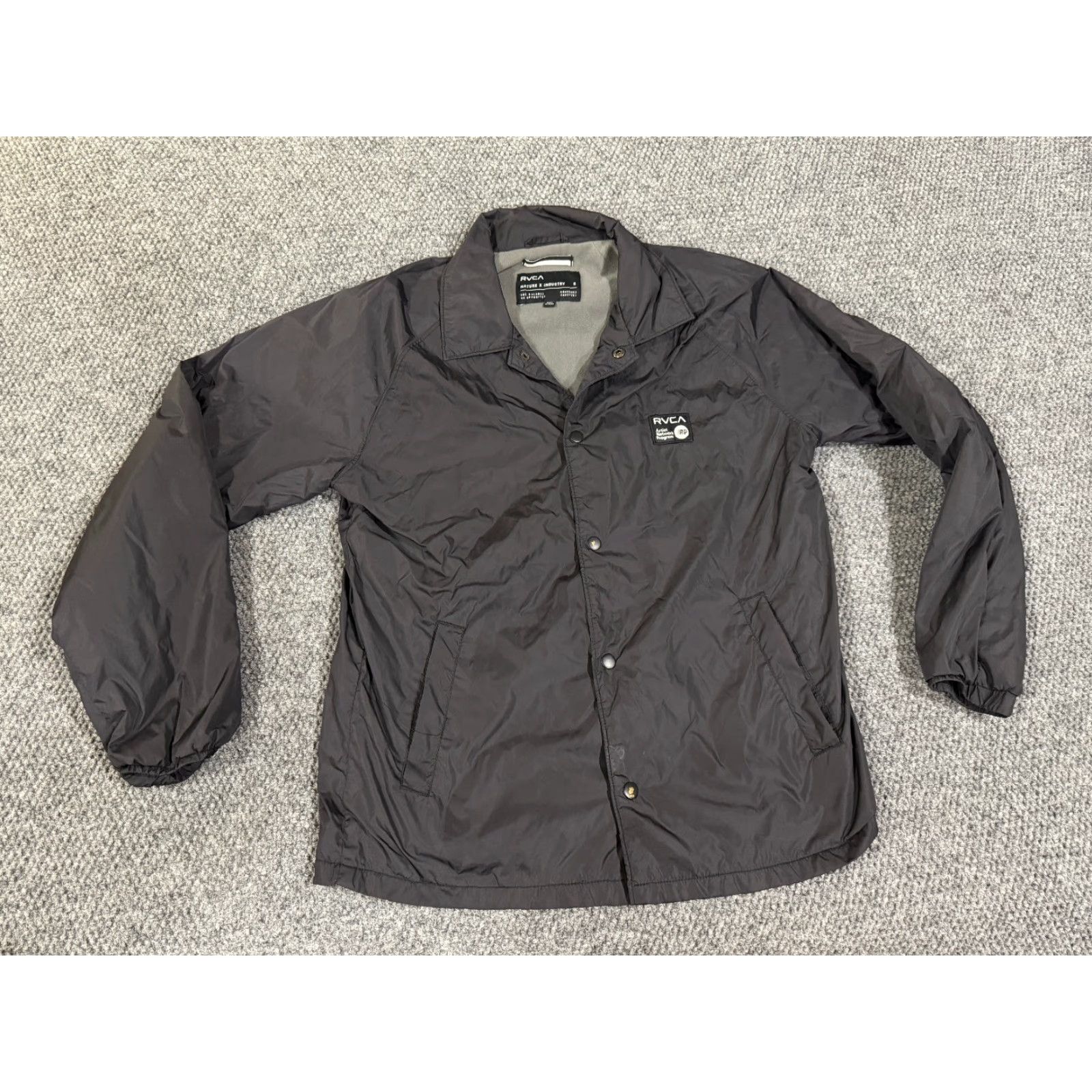 RVCA RVCA Jacket Mens Small Black Windbreaker Streetwear Coach Windbreaker Lined Zip Snap Front Logo City Fall Winter Spring Regular Size US S / EU 44-46 / 1 - 2 Thumbnail