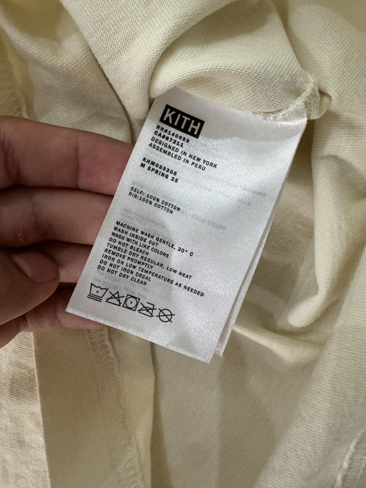 Kith Kith K shield pocket tee sandrift size XS used spring 2025 Size US XS / EU 42 / 0 - 6 Thumbnail