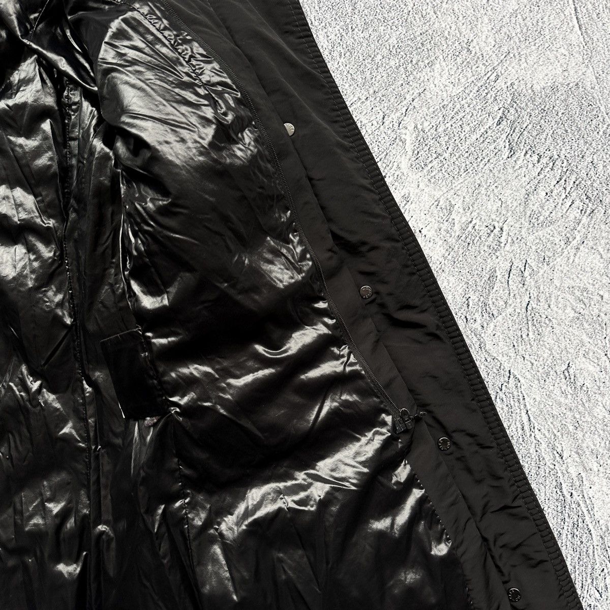 Moncler Authentic Women’s Moncler Romney Down Jacket Black Size: 1 Size S / US 4 / IT 40 - 13 Thumbnail