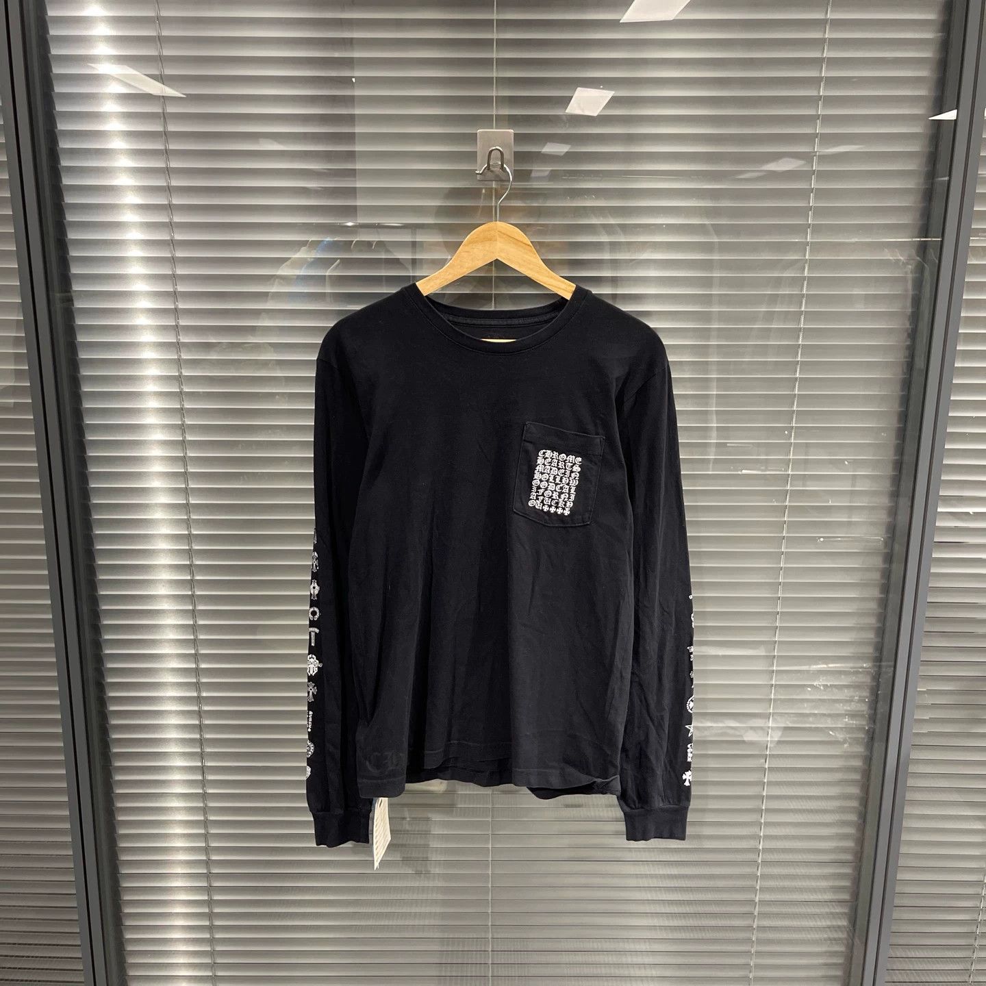 Chrome Hearts Chrome Hearts Pocket Sanskrit Print Long Sleeve M Size US M / EU 48-50 / 2 - 1 Thumbnail