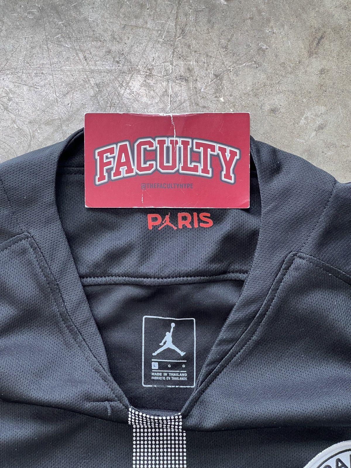 Other PSG Mbappe 7 Paris Fly Emirates Jumpman Jersey Large Size US L / EU 52-54 / 3 - 3 Thumbnail