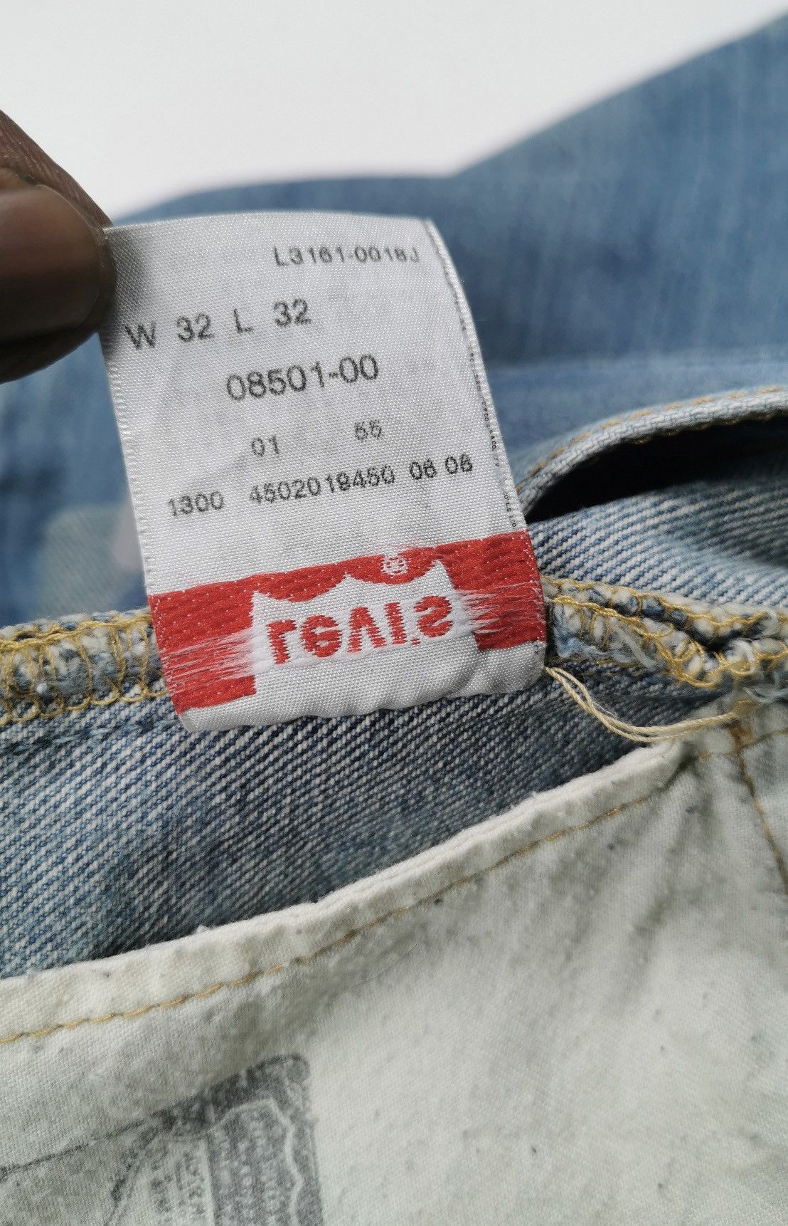Levi's Vintage Levis 501 Distressed Denim Jeans Size US 32 / EU 48 - 9 Thumbnail