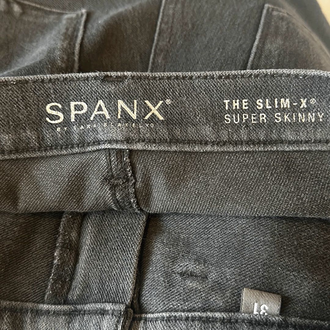 Spanx SPANX Women's Black Denim Slim-X Super Skinny Jeggings Jeans 31 Style FD0114 Jeans Slimming Straight 31 Womens Black FD0114 Size 24" / US 00 / IT 34 - 7 Thumbnail