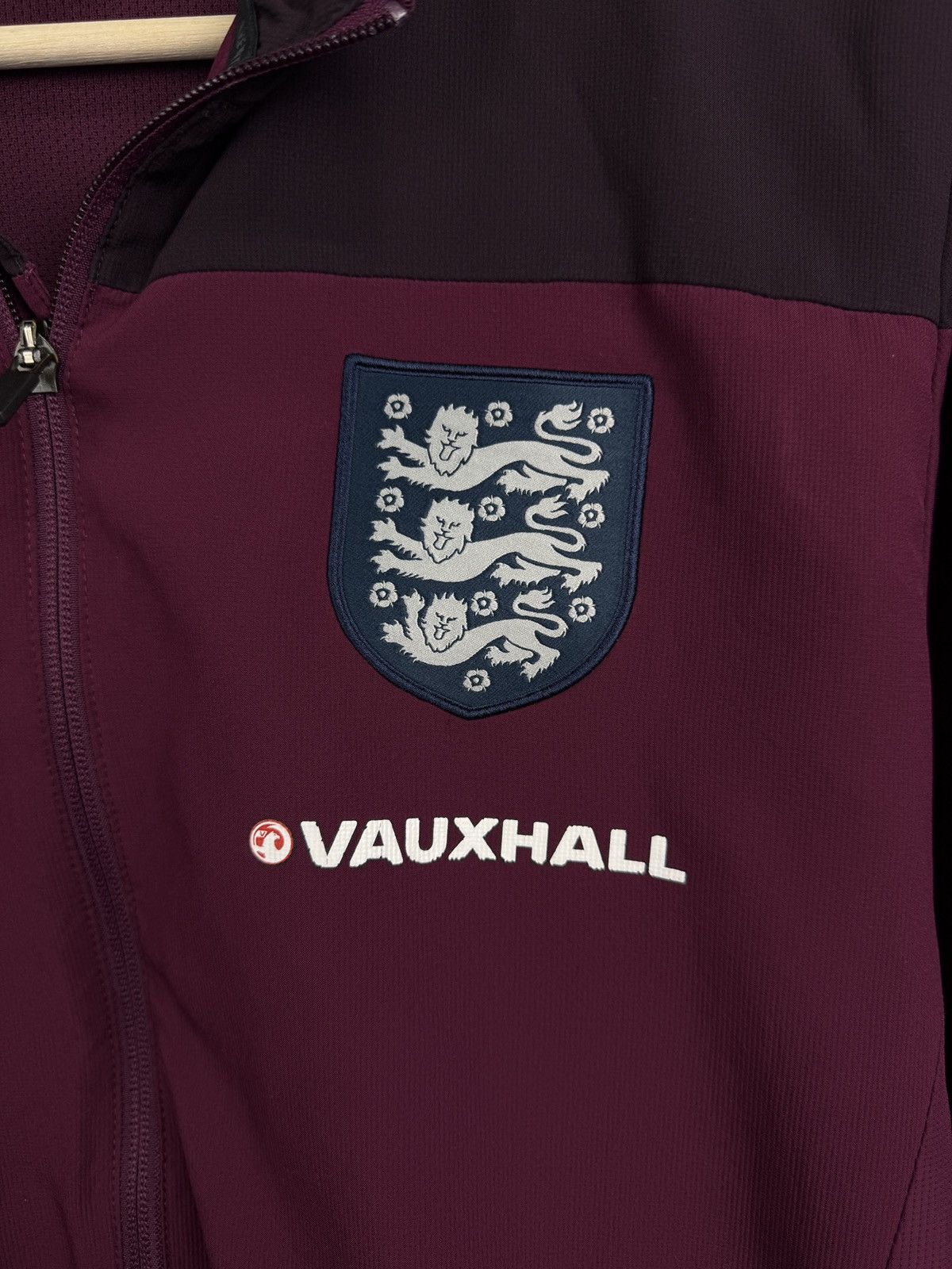 Nike 🏴󠁧󠁢󠁥󠁮󠁧󠁿 Vintage Y2K Nike England Soccer Jacket Training Vauxhall Size US L / EU 52-54 / 3 - 5 Thumbnail