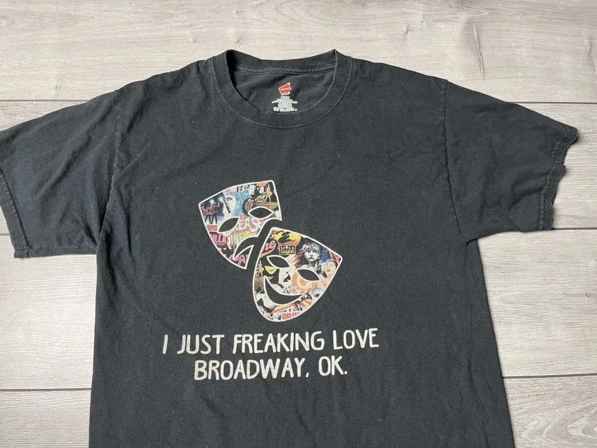 Band Tees Band tee T-shirt broadway vintage size Medium Size US M / EU 48-50 / 2 - 3 Thumbnail