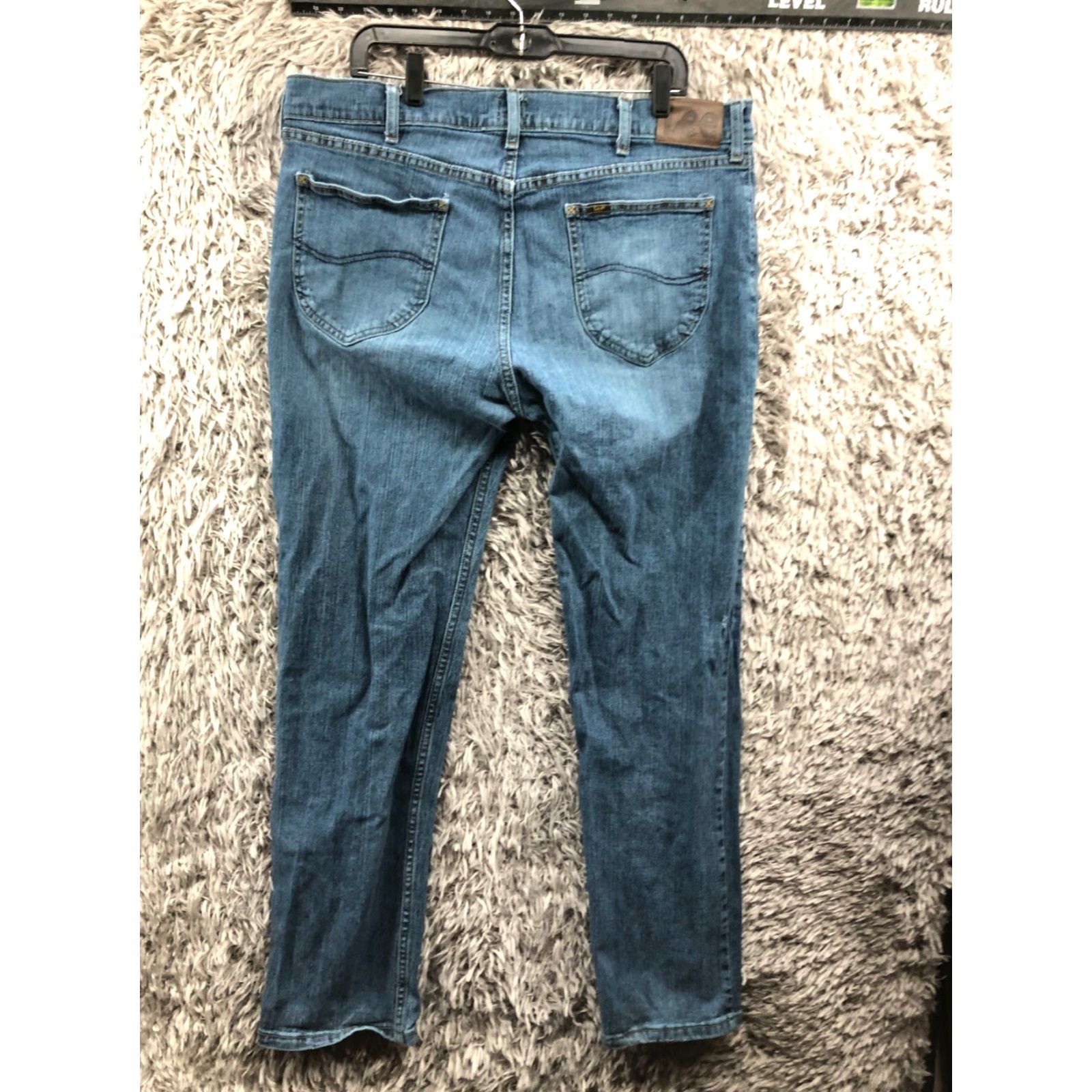 Lee Lee Jeans Size 40x32 Mens Mid Rise Straight Leg Medium Wash Blue Denim Regular Fit Size US 40 / EU 56 - 7 Thumbnail