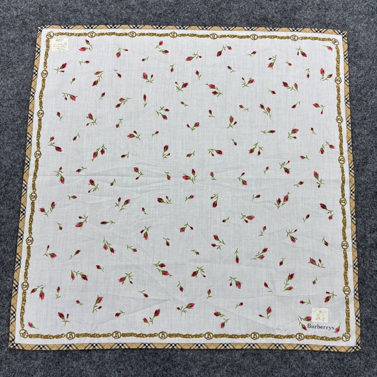 Burberry × Vintage Handkerchief # E003 # Bandana # Neckerchief Size ONE SIZE - 1 Thumbnail