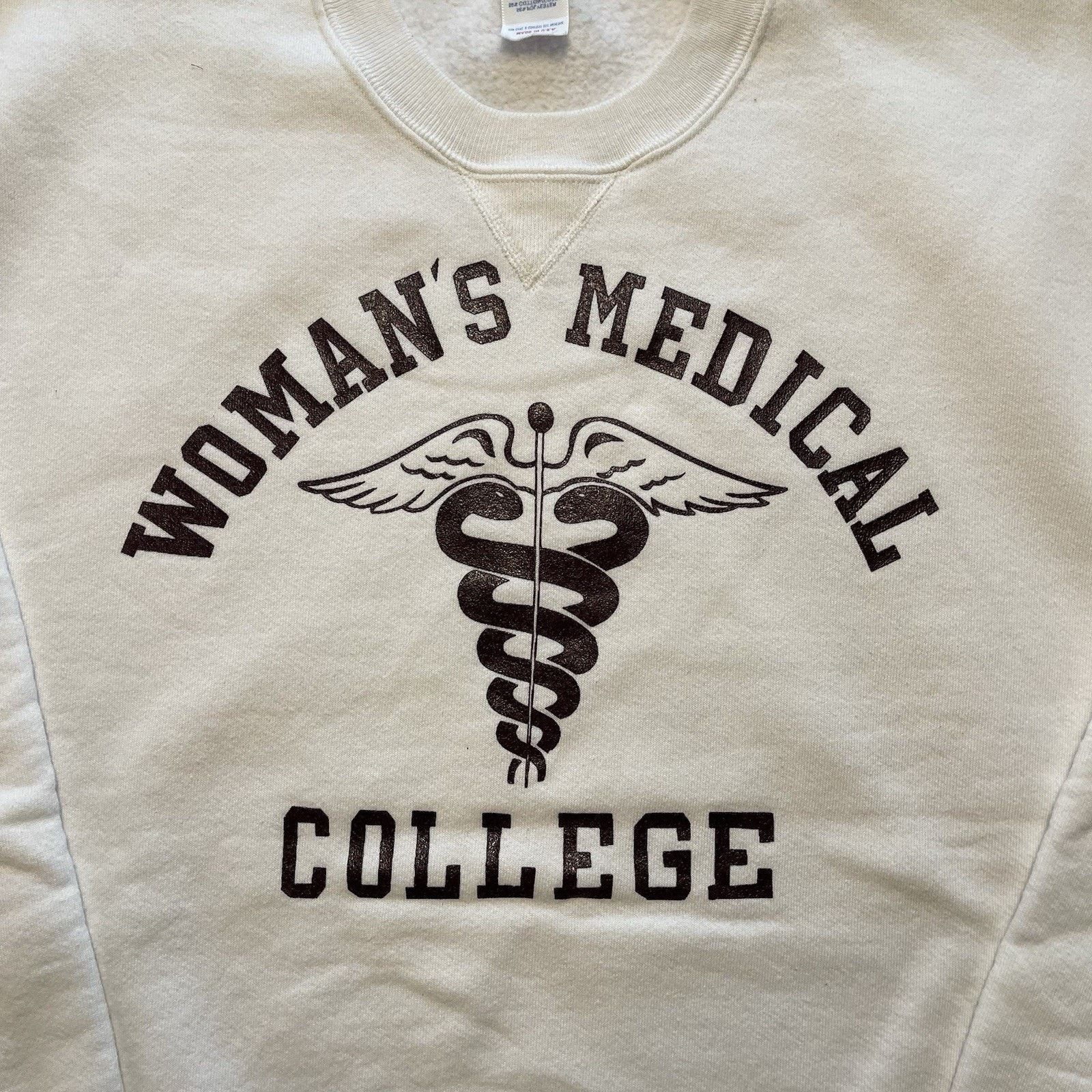 Jerzees Vtg 80s Medical College Womens L USA Made White 50/50 Rare Size L / US 10 / IT 46 - 2 Thumbnail
