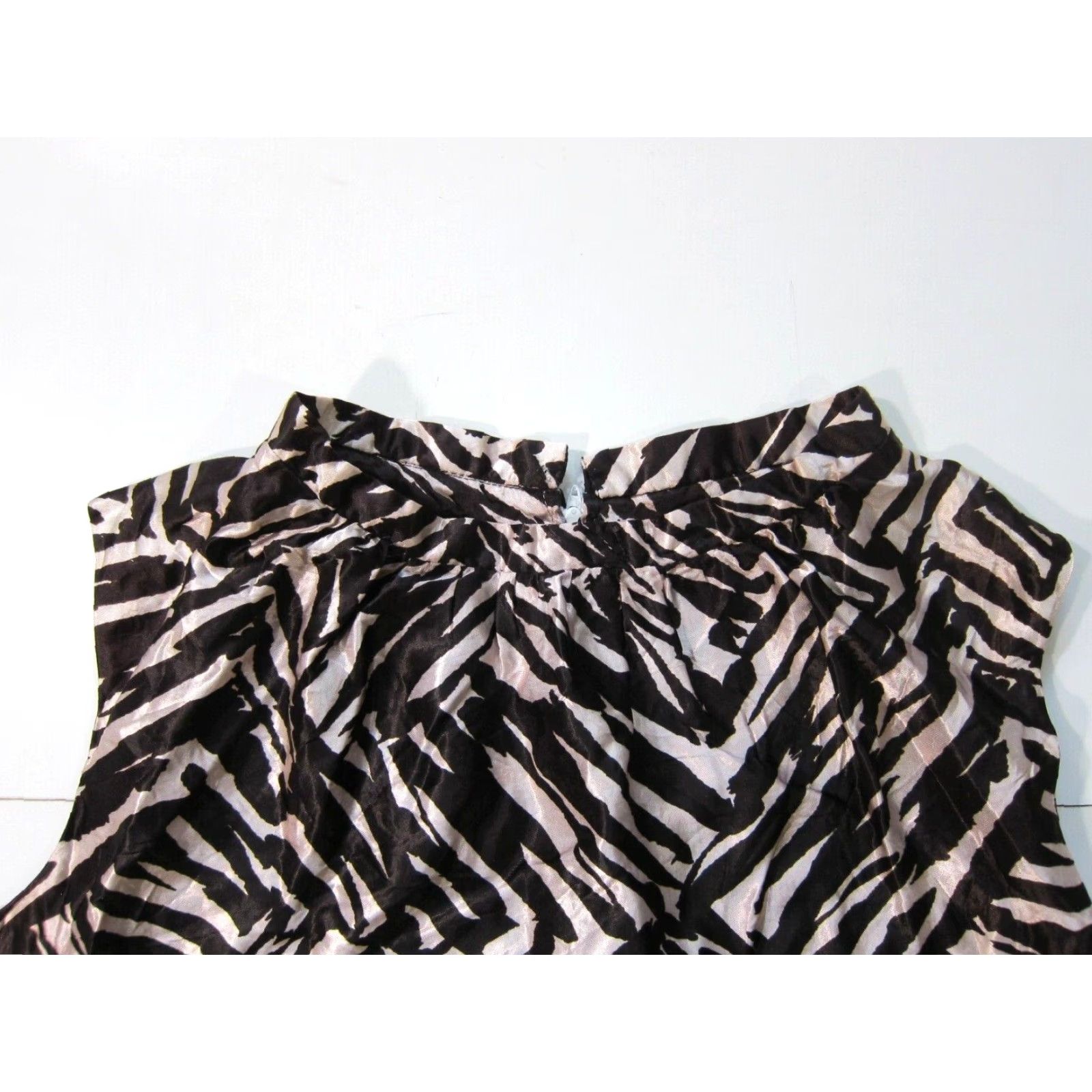 Vintage VINTAGE Riviera Robes Blouse Women L Brown Zebra High Neck Sleeveless 40" waist 21" pit to pit Mens? Size L / US 10 / IT 46 - 5 Thumbnail