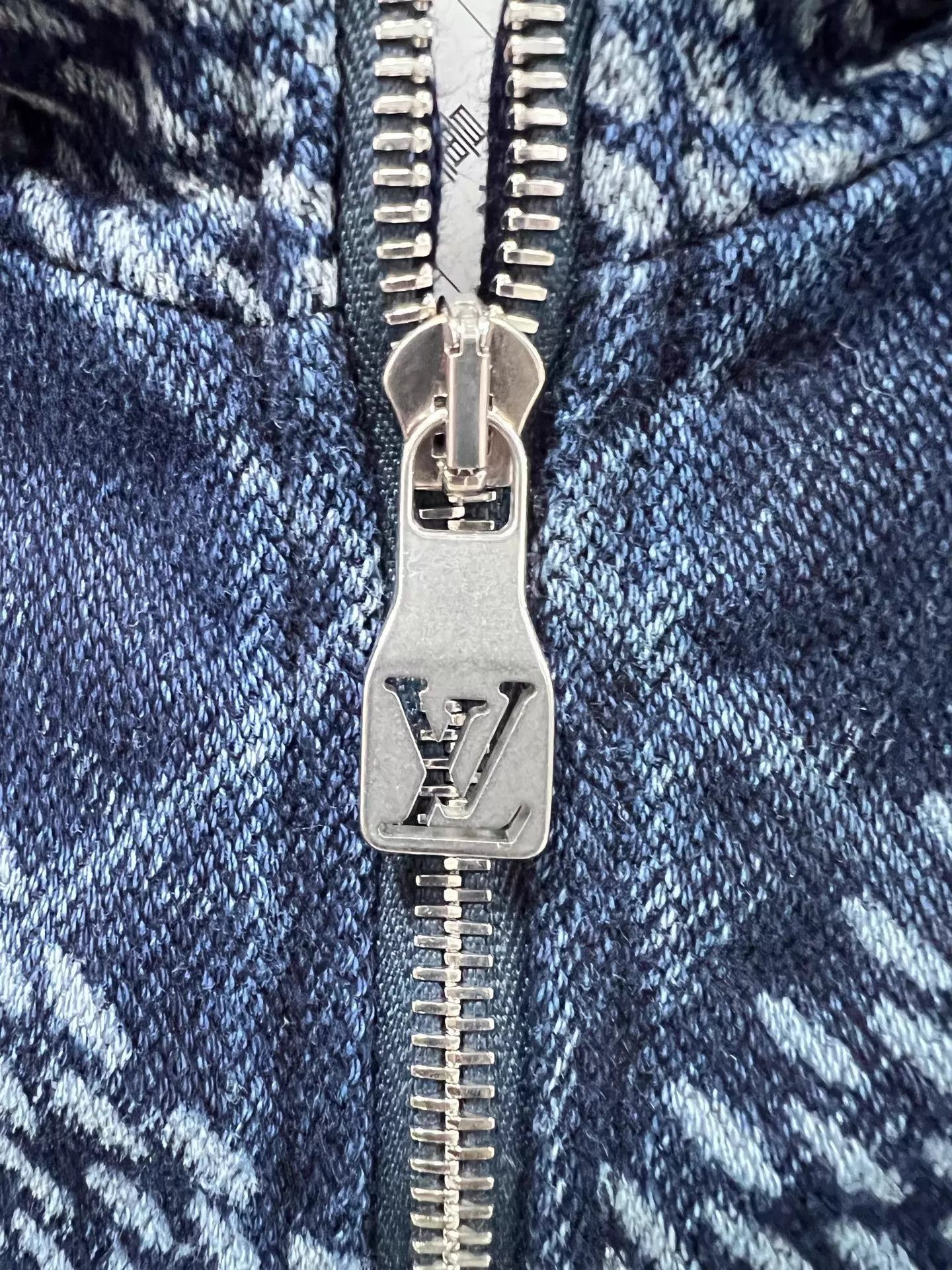 Louis Vuitton Louis Vuitton SS25 All-Over Damier Shearling Jacket 54 Size US L / EU 52-54 / 3 - 4 Thumbnail
