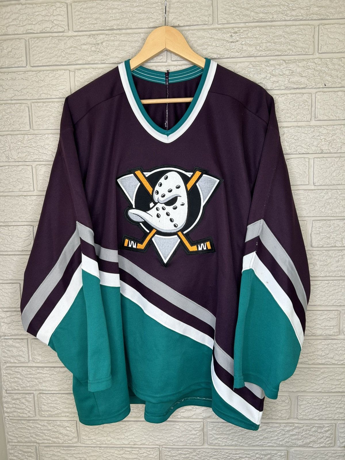 Ccm Vintage 90s CCM Mighty Ducks Hockey Jersey Size US XL / EU 56 / 4 - 1 Thumbnail