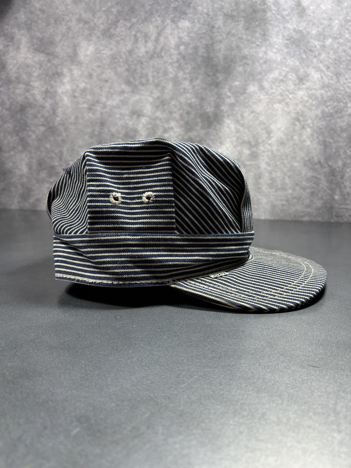 Levi's Vintage Levi's Hat 1970s Denim Snapback Train Flat Cap 60s Size ONE SIZE - 17 Thumbnail