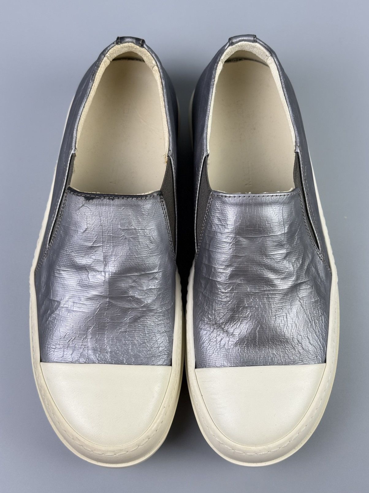 Rick Owens Drkshdw Rick Owens Drkshdw - Silver Slip on Boat Sneakers Size US 7 / EU 40 - 2 Thumbnail