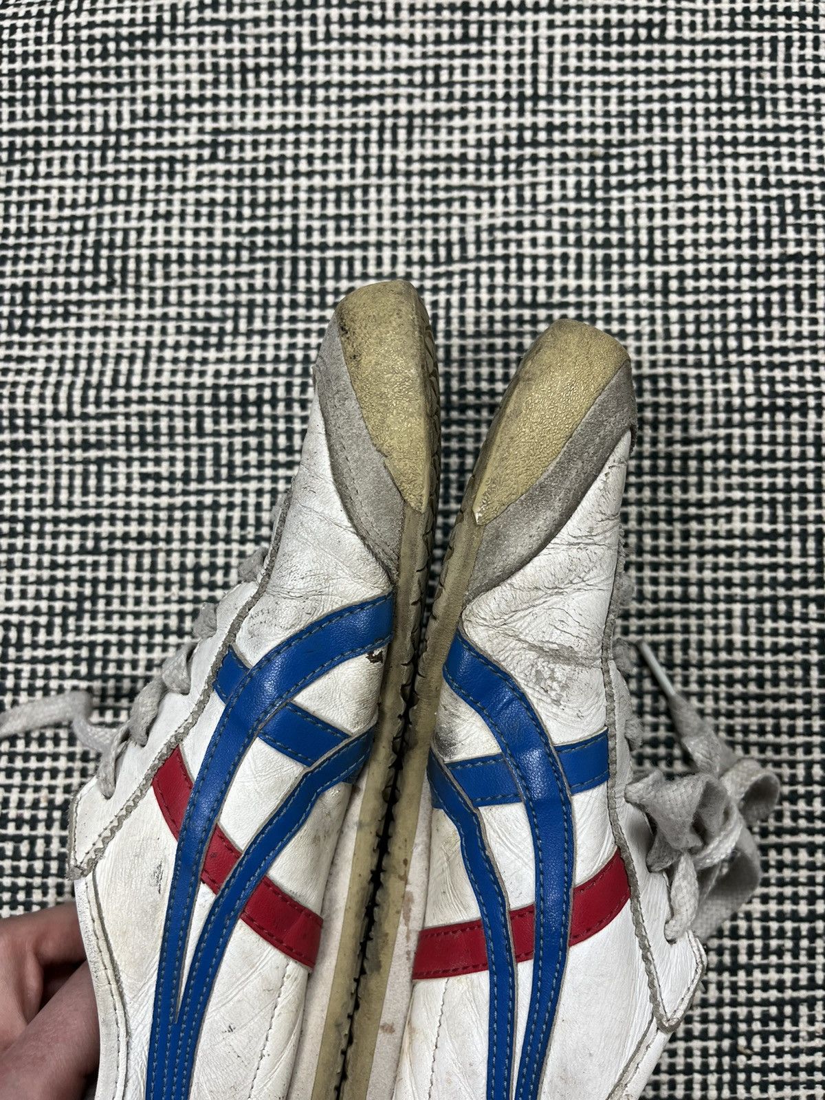Onitsuka Tiger × Vintage Onitsuka Tiger beater pair sneaker y2k vintage Japanese Size US 4.5 / IT 34.5 - 7 Thumbnail