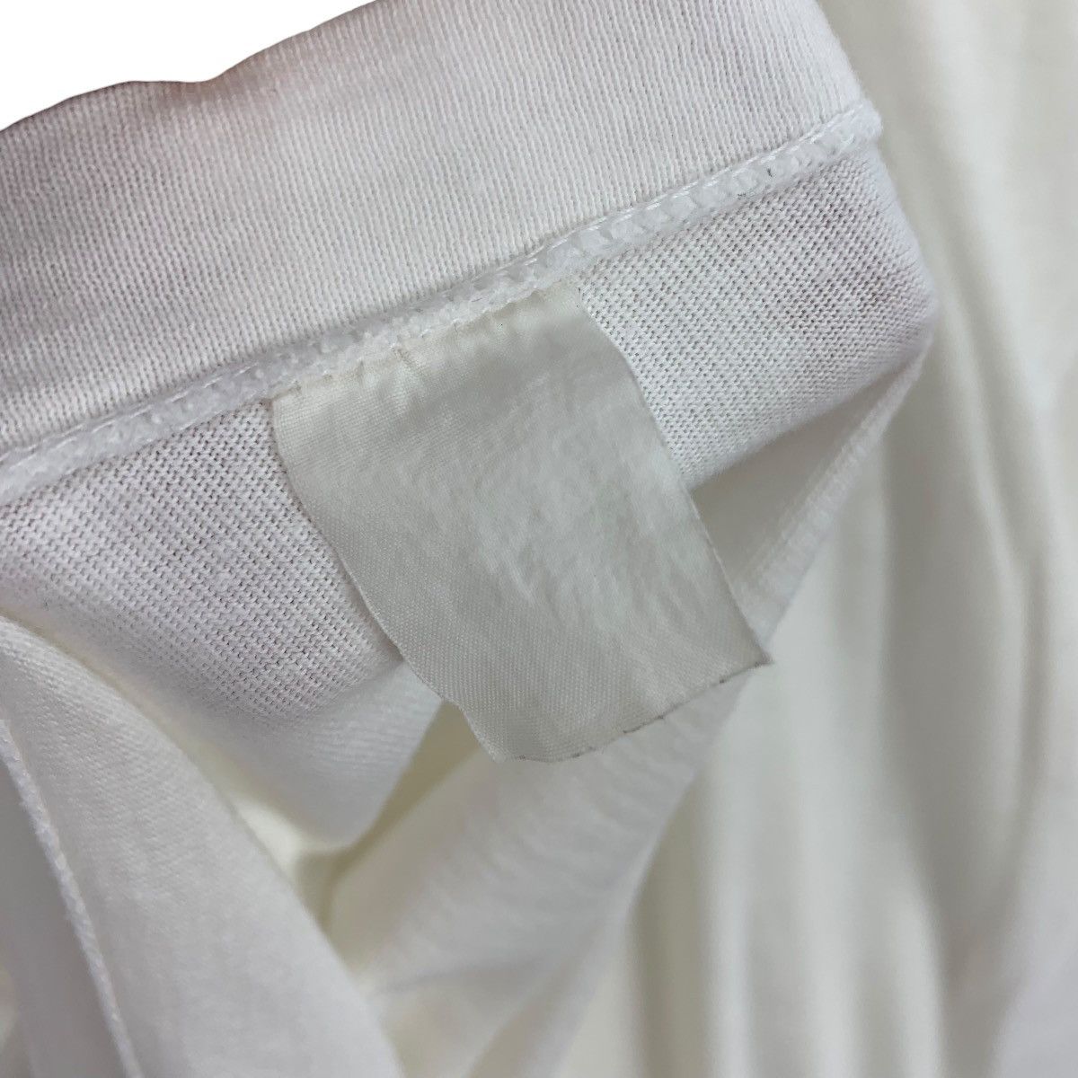 Valentino × Vintage Vintage RUDOLPH VALENTINO embroidery white tee Size US L / EU 52-54 / 3 - 9 Thumbnail