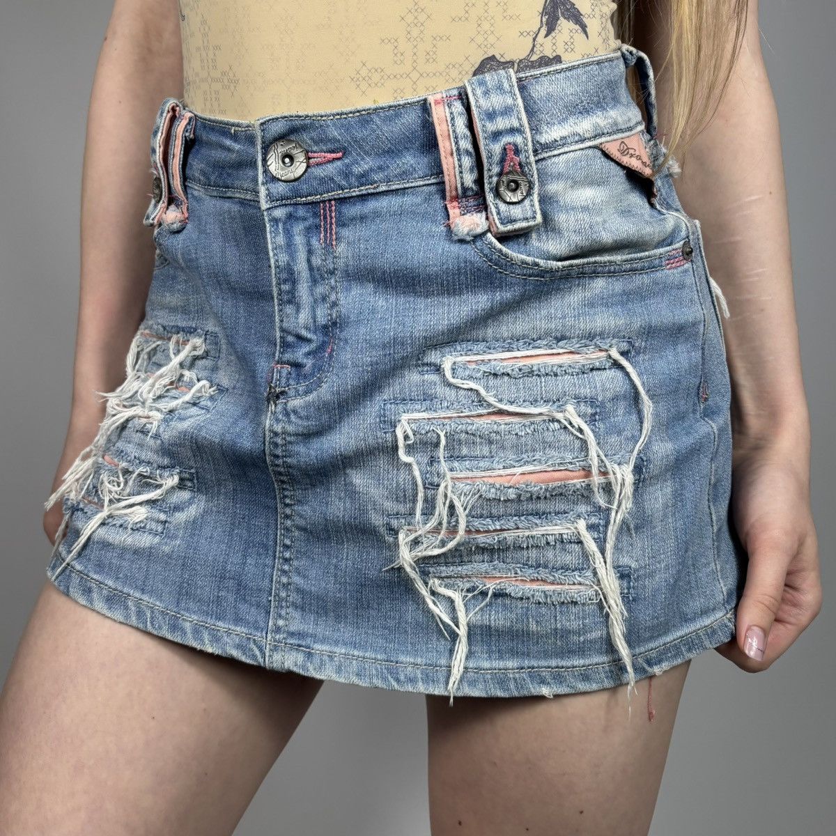 Japanese Brand Vintage Y2K Japanese Distressed Retro Style Mini Skirt Style Size 29" - 2 Thumbnail