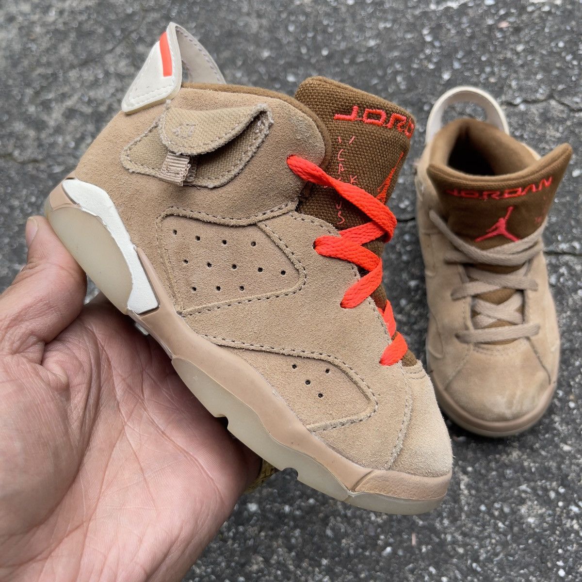image of Jordan Nike Big Kids Air Jordan 6 Cactus Jack 9C Shoes in Tan (Size 4)