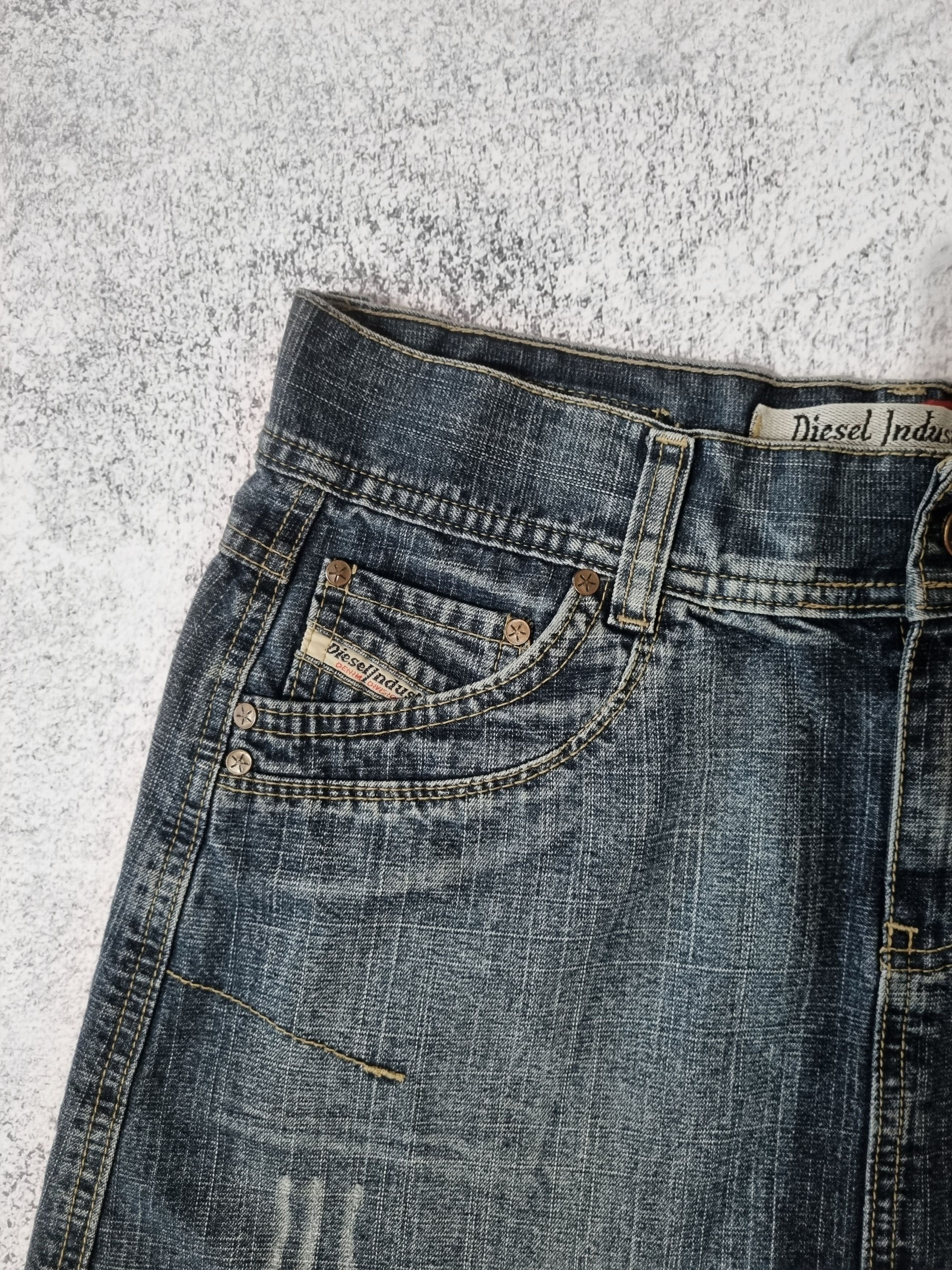 Diesel Vintage Diesel Avant Garde Jeans Mini Skirt Y2K Size 30" / US 8 / IT 44 - 3 Thumbnail