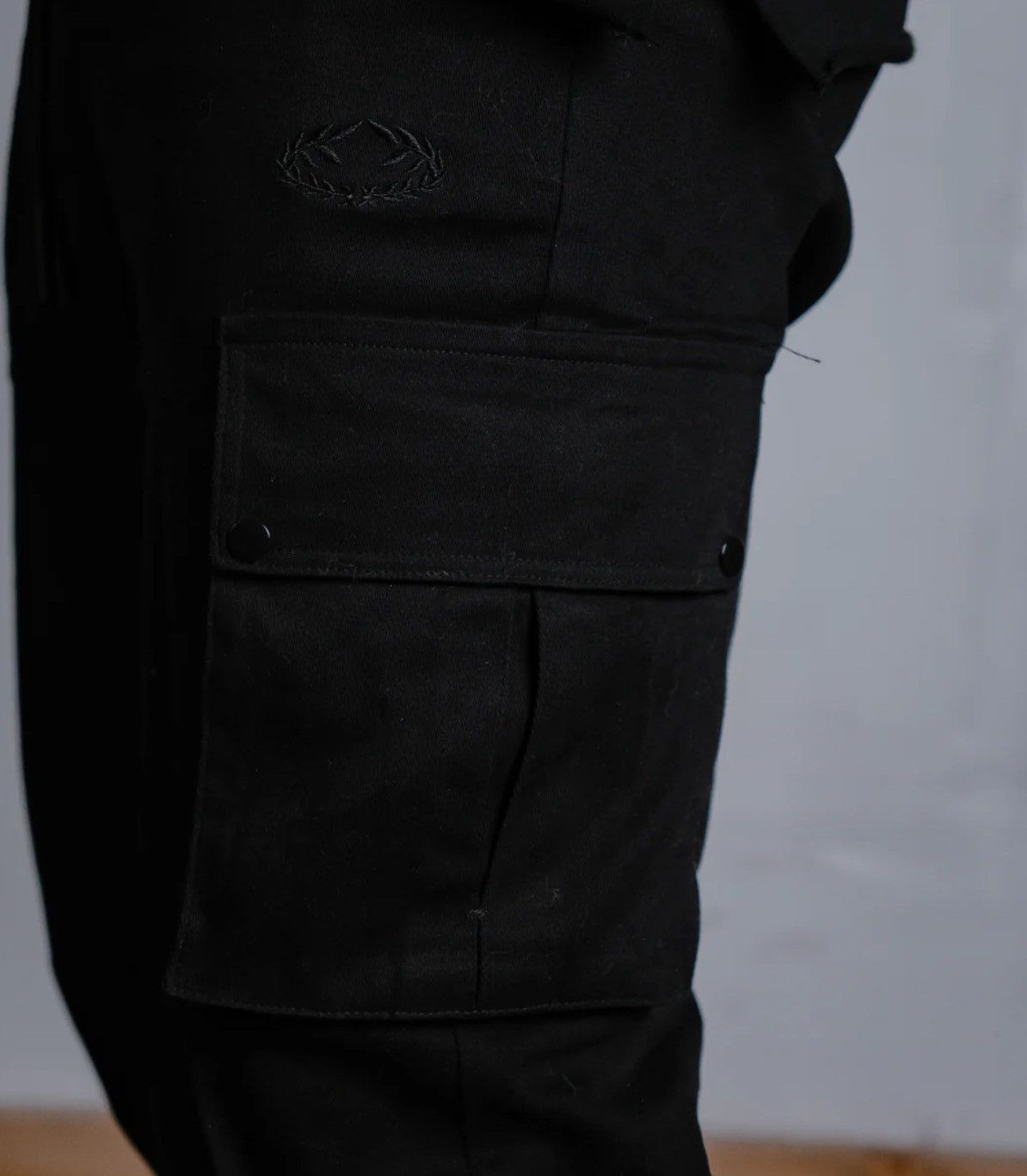 Other Victa cargo joggers Black, men size M Size US 32 / EU 48 - 3 Thumbnail