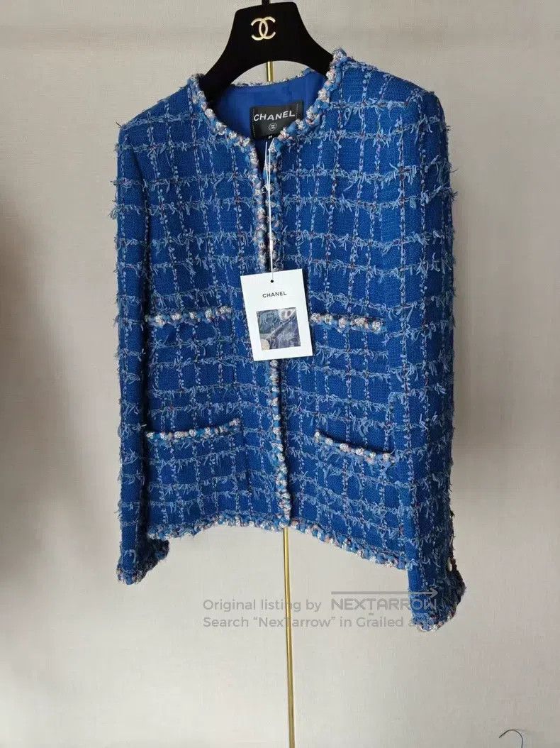 Chanel Chanel Coat Size XS / US 0-2 / IT 36-38 - 1 Thumbnail