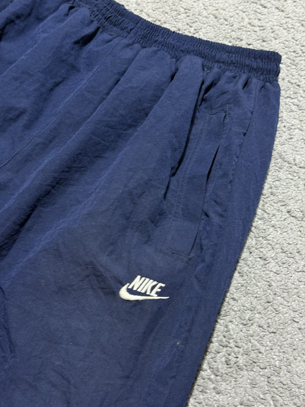 Nike Vintage 90s 80s Nike Sweat Nylon Pants Joggers zip swoosh Size US 34 / EU 50 - 5 Thumbnail