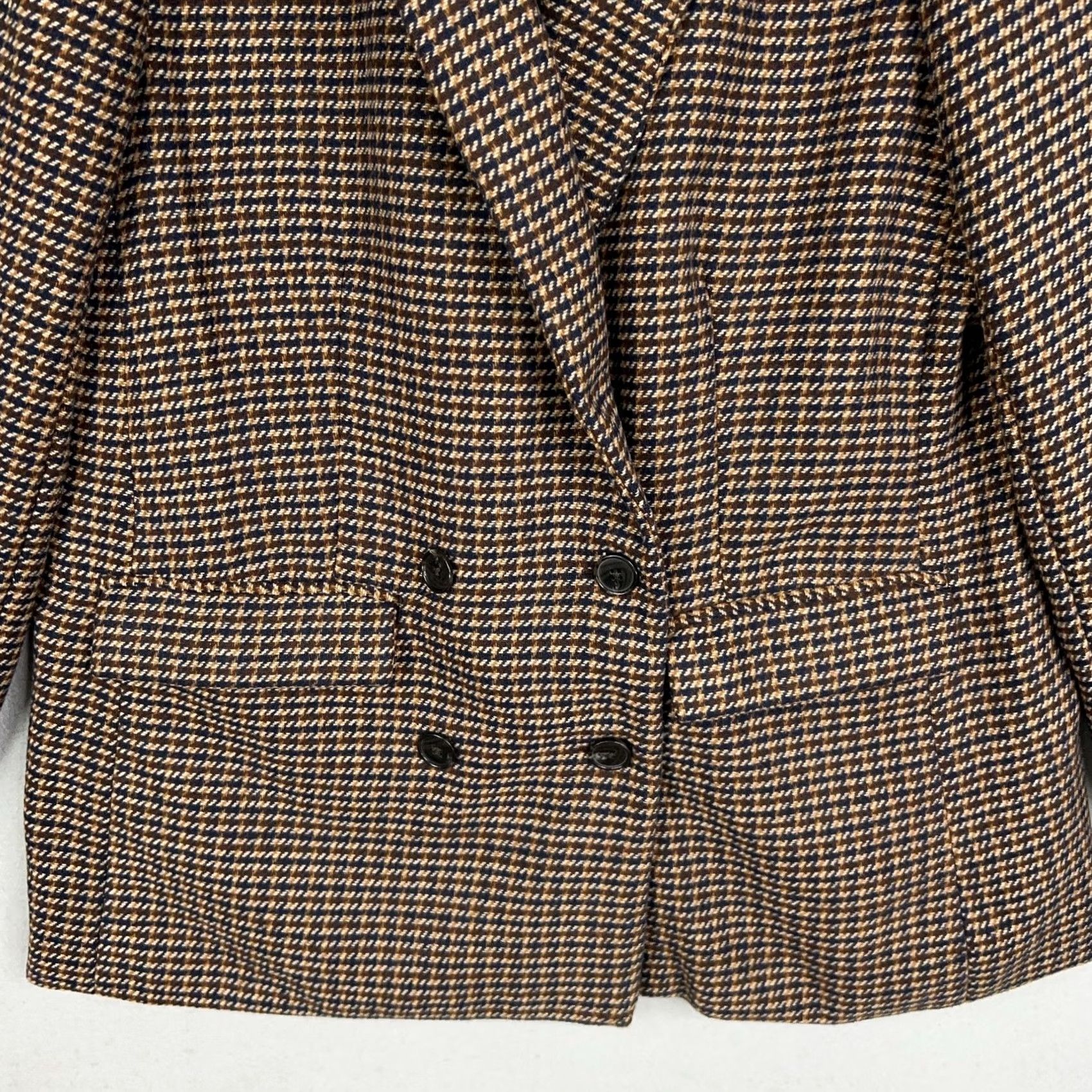 Old Navy Old Navy Blazer Womens Large Brown Plaid Sports Coat Double Breasted Academia Blazer Women L Brown Plaid Size L / US 10 / IT 46 - 3 Thumbnail