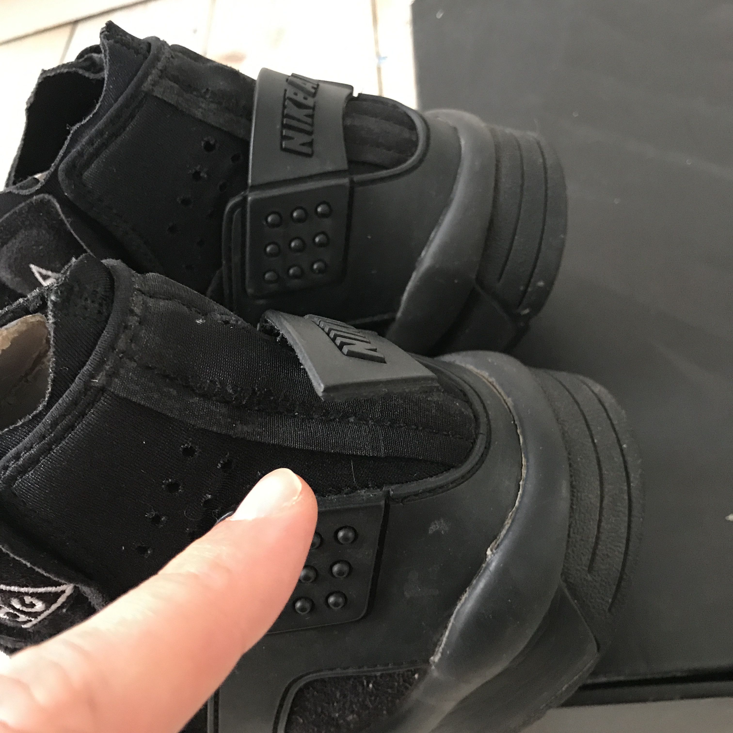 Comme des Garcons × Nike Comme Des Garçons X Nike Air Mowabb Size US 11 / EU 44 - 3 Thumbnail