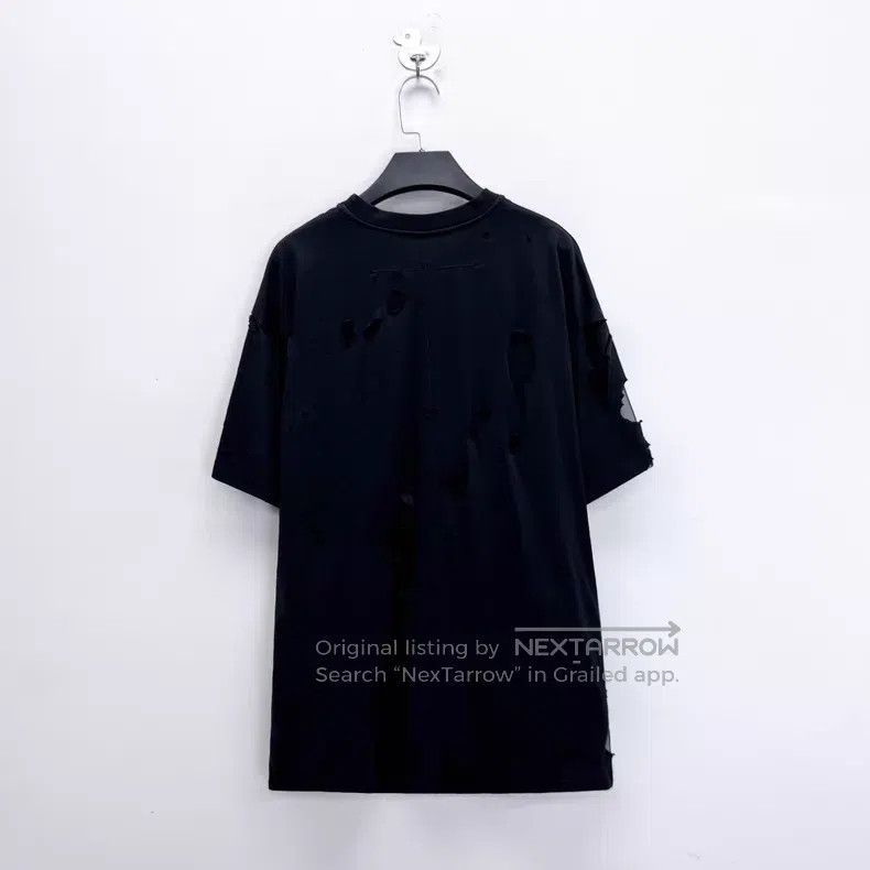 Givenchy Givenchy Black Cracked Letter Logo Destroyed Design Short Size US L / EU 52-54 / 3 - 2 Thumbnail