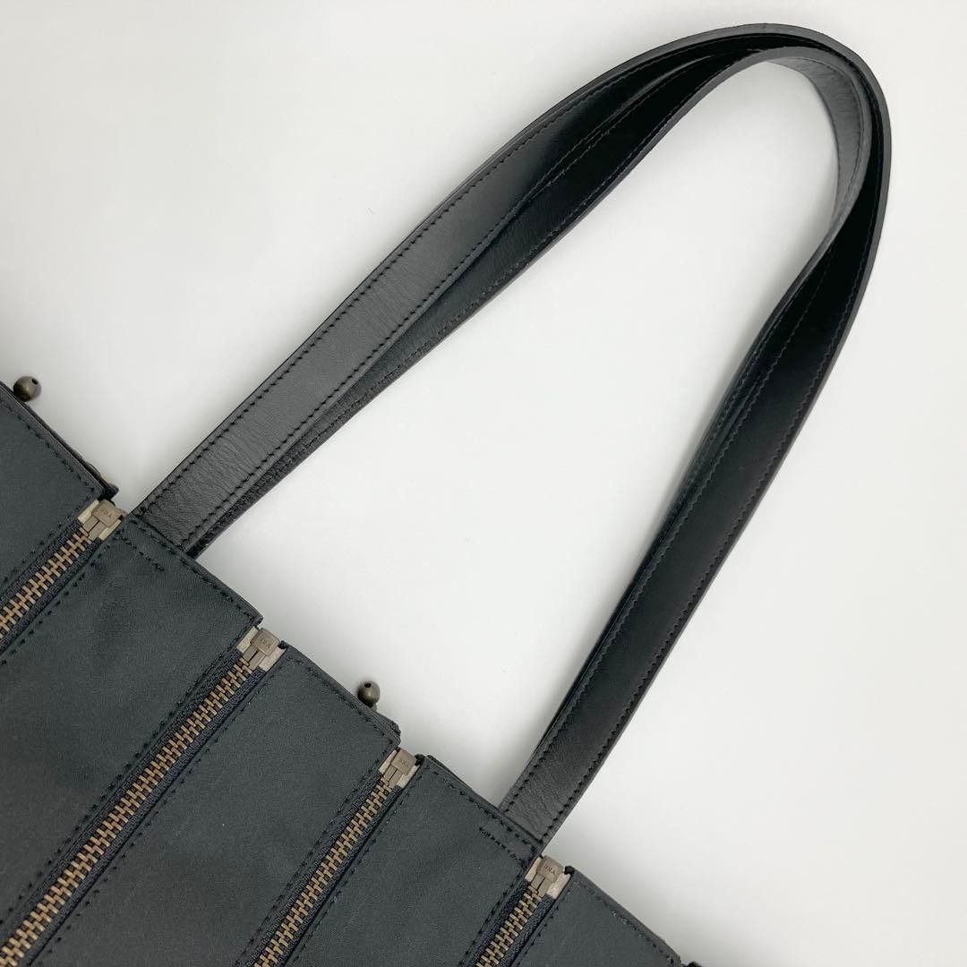 Jean Paul Gaultier JEAN PAUL GAULTIER Ruban Zip Tote Bag with Dragon Pattern Size ONE SIZE - 13 Thumbnail