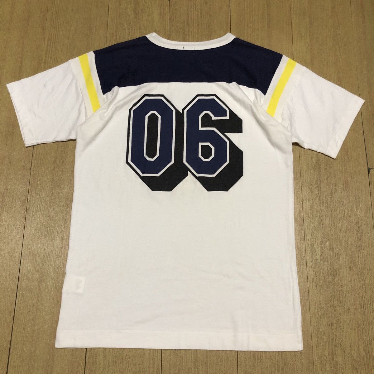Bape OG 2005 Baby Milo Raglan T-shirts Size US M / EU 48-50 / 2 - 3 Thumbnail