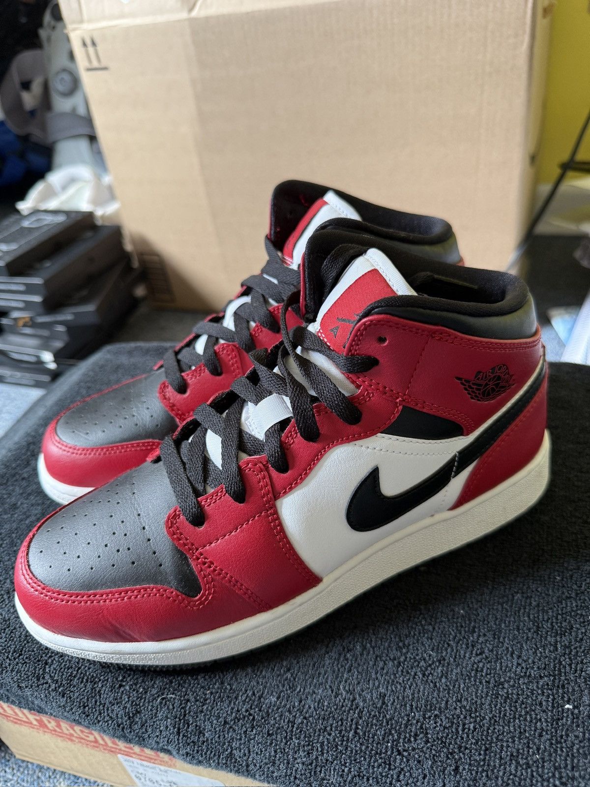 Nike Jordan 1 Size US 6 / IT 36 - 2 Thumbnail