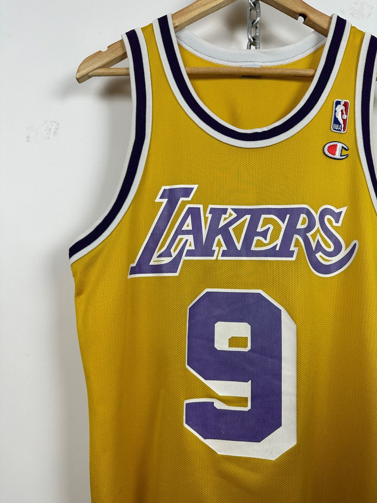 Champion Vintage Los Angeles Lakers Champion Van Exel #9 Jersey Size US S / EU 44-46 / 1 - 5 Thumbnail