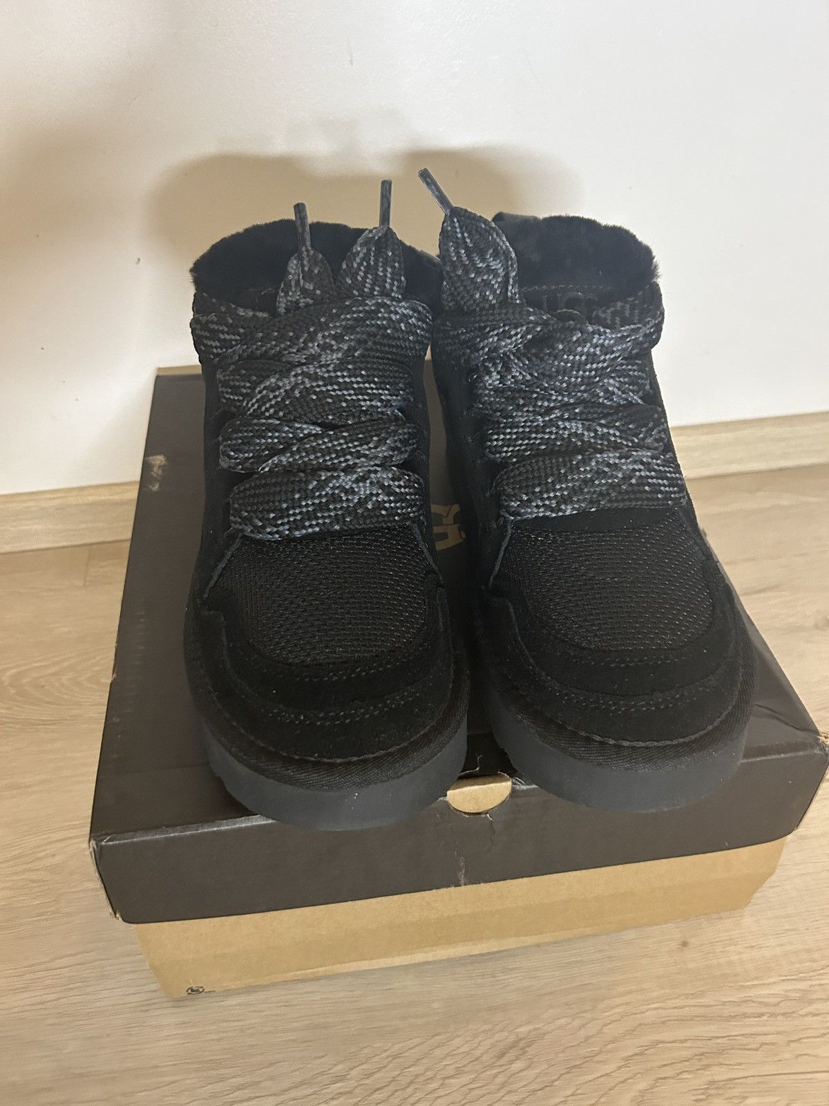 Ugg Ugg Lowmel, size 40, new Size US 9 / IT 39 - 3 Thumbnail