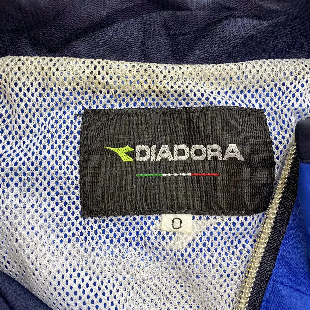 Diadora × Vintage Vintage DIADORA ITALY FOOTBALL Serie A Champion Jacket Size XXL / US 16-18 / IT 52-54 - 7 Thumbnail