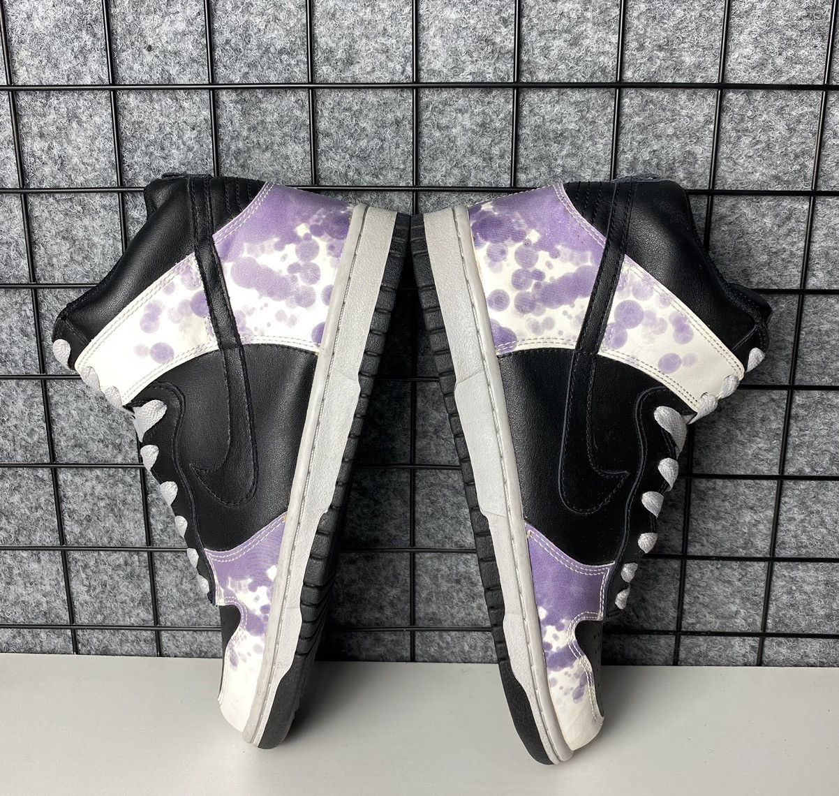 Vintage Nike Dunk High Splatter 2009 Hi Top Sneakers Size 8.5 Size US 8.5 / IT 38.5 - 5 Thumbnail