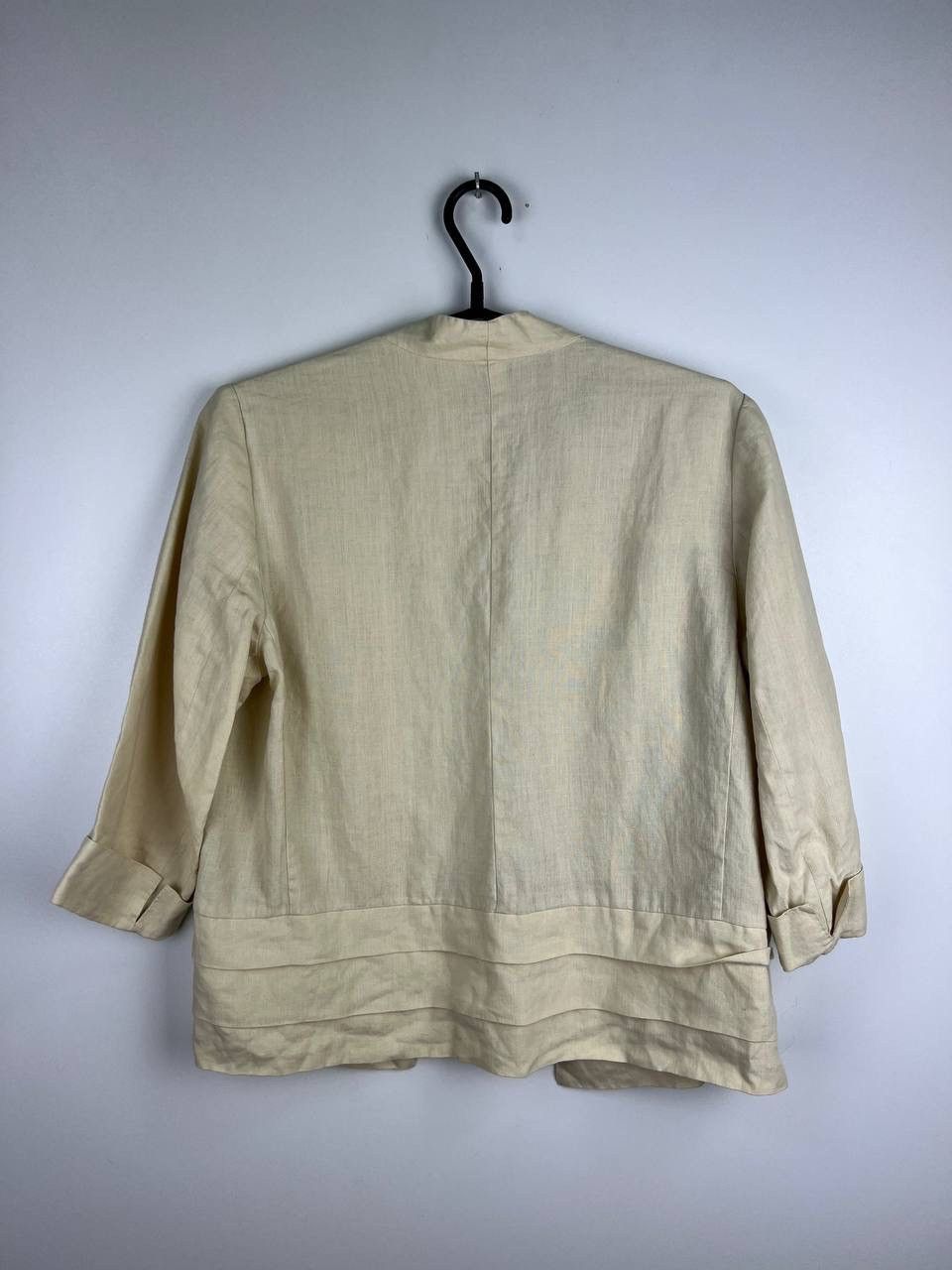 Vintage Max Mara vintage linen blazer woman’s size 8 Size S / US 4 / IT 40 - 2 Thumbnail