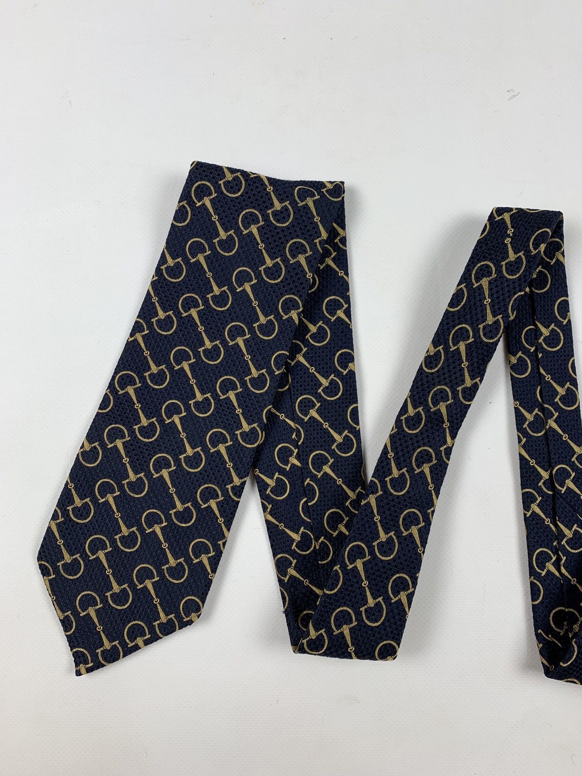 Gucci Vintage Gucci Silk Navy Blue Tie Size ONE SIZE - 3 Thumbnail